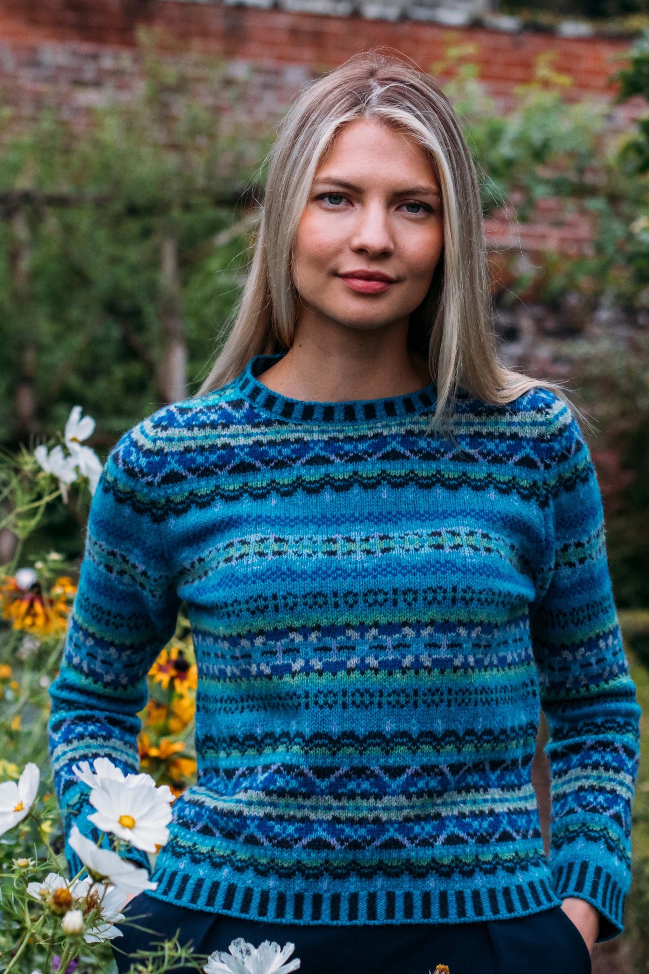 Westray+Sweater+by+Eribe+in+Eileen+2.jpg