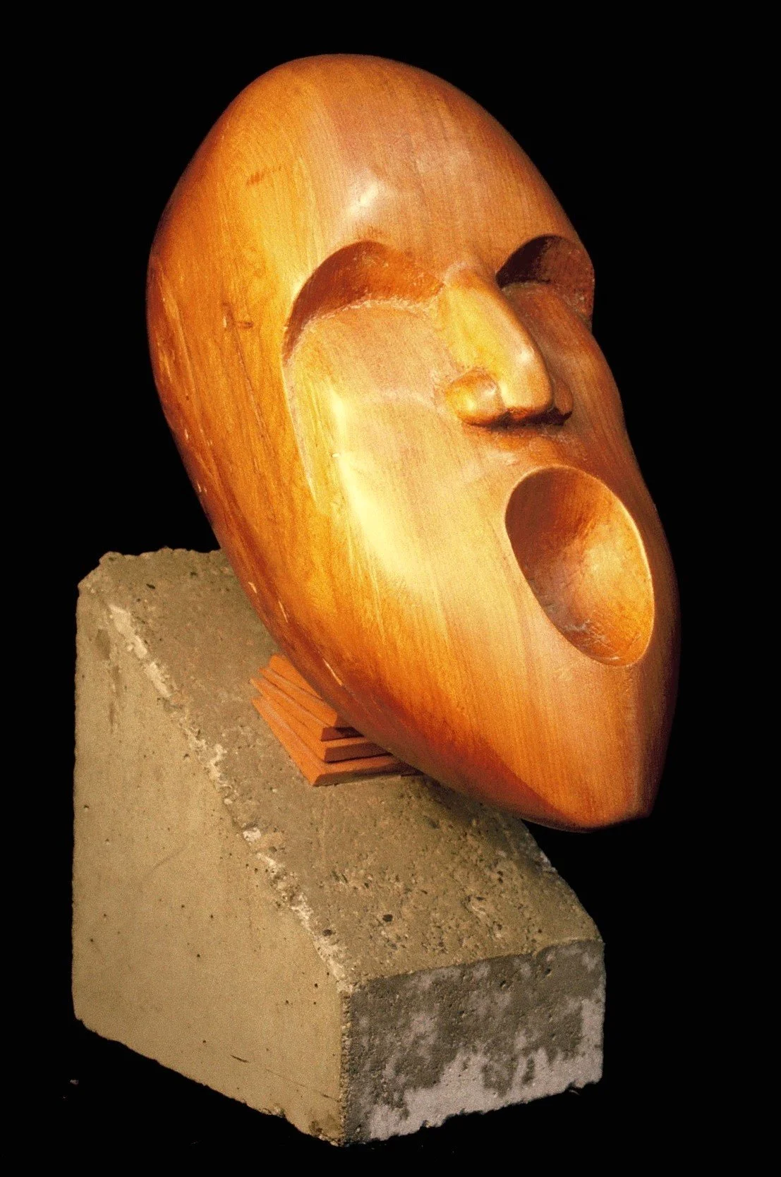 Wait (450xx320x2850)
Matai, Ceramic & Concrete