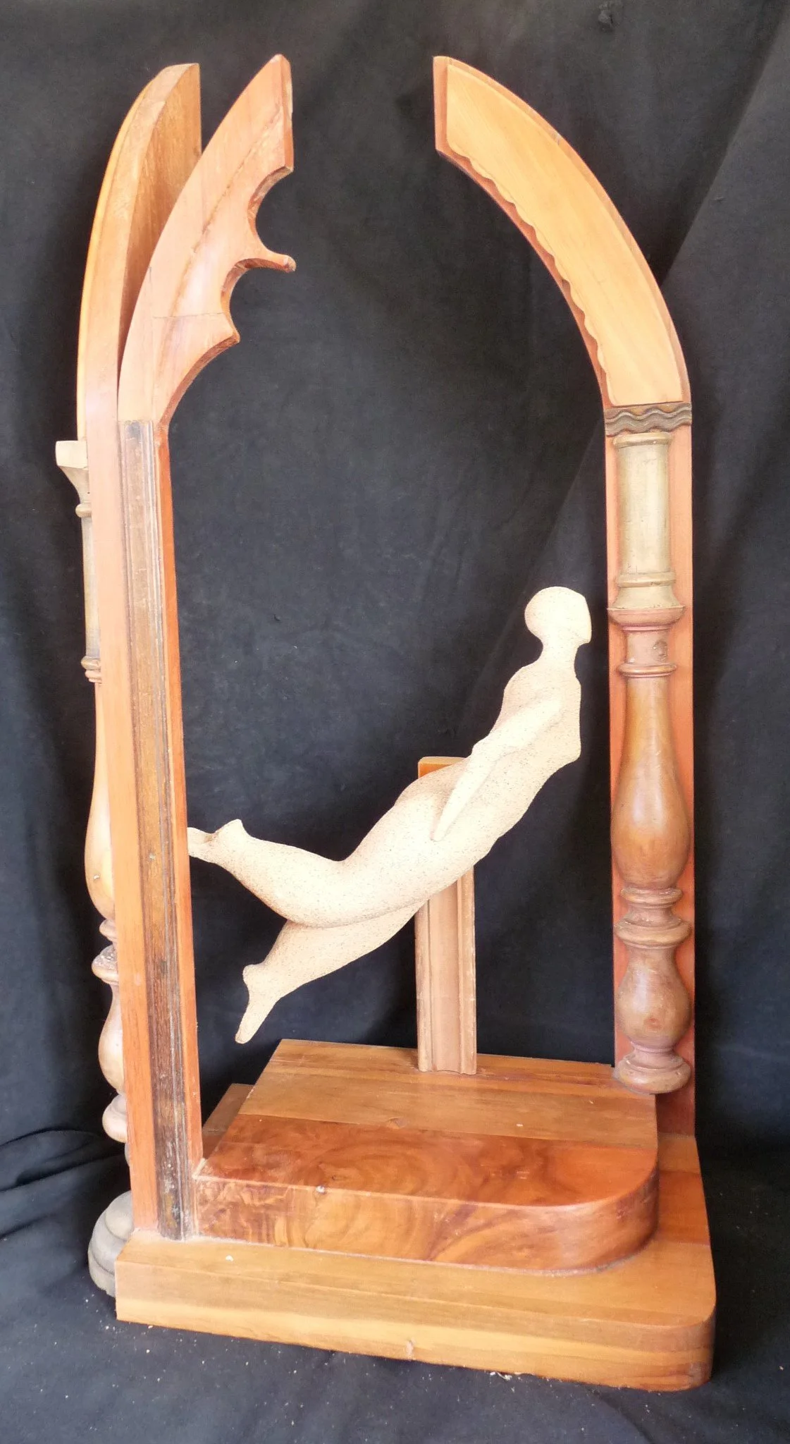 Leap of Faith vi (980x420x285)
Ceramic and Recycled architectural wood