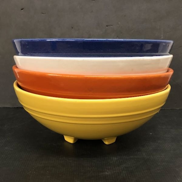 Pacific-Footed-Salad-Bowls-1.jpeg