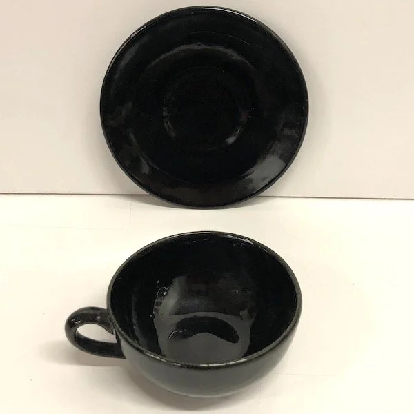 Bauer Vintage Black Plain Ware Cups/Saucers