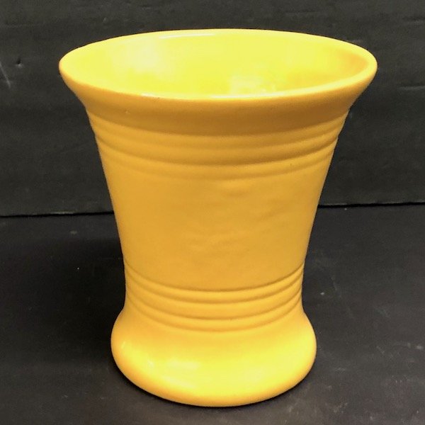 Bauer Stock Vase Yellow 6"