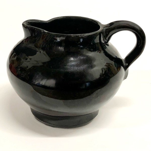 Bauer Vintage Black Plain Ware Creamer