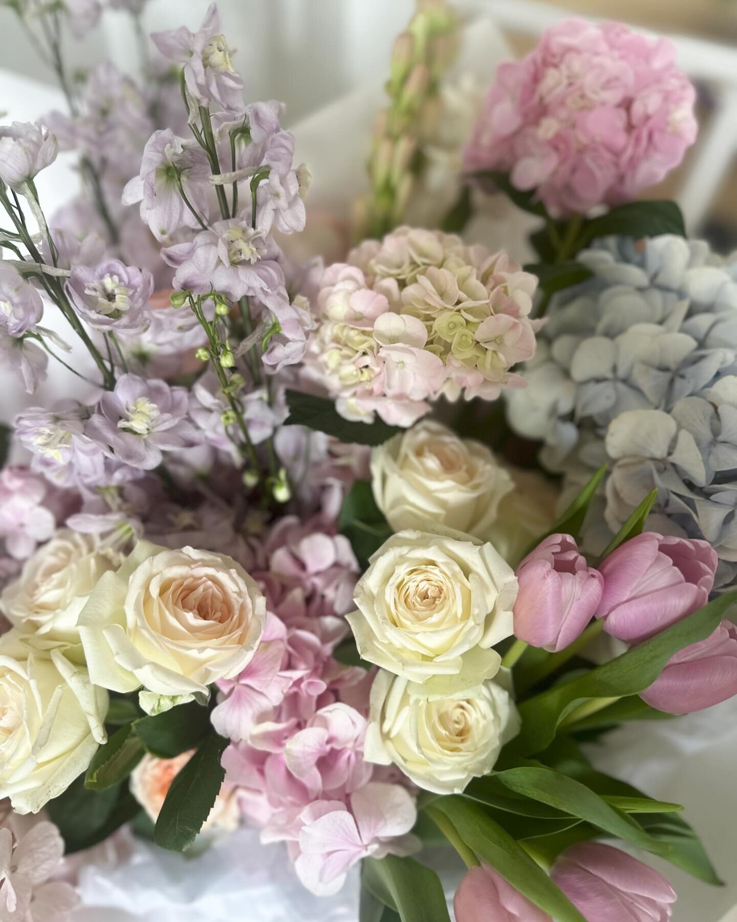 Todays Daydreamer bouquet 🌿 #kindredfloral #kindred #sydneyflorist #daydreamerbouquet