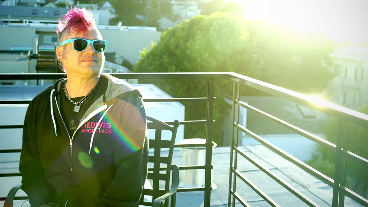 A FAT WRECK (10 Year Anniversary) + CHANGES: THE STORY OF SUGAR