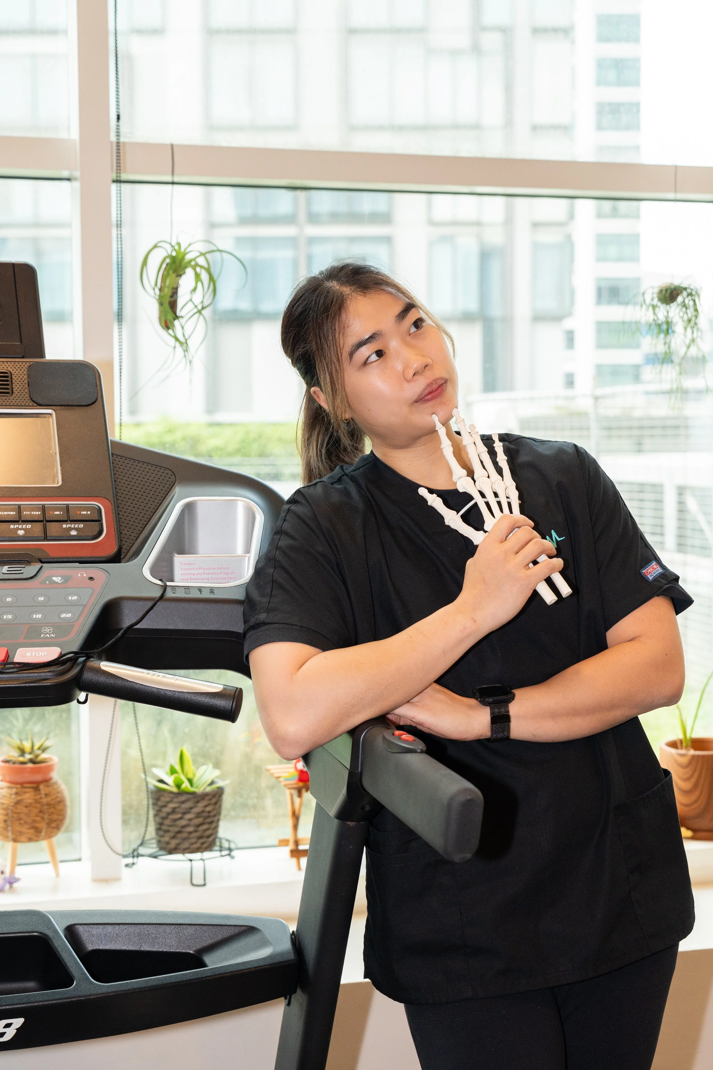 Ming, Principal Physiotherapist at MoveMed Physiotherapy Singapore