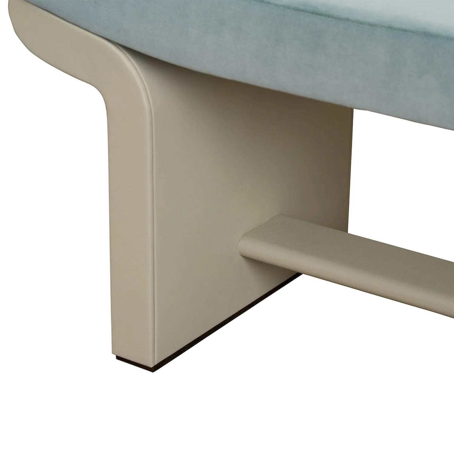 Kendall-Wilkinson-Design-x-Iatesta-Studio-Collection-Wiley-Bench-Detail.jpg