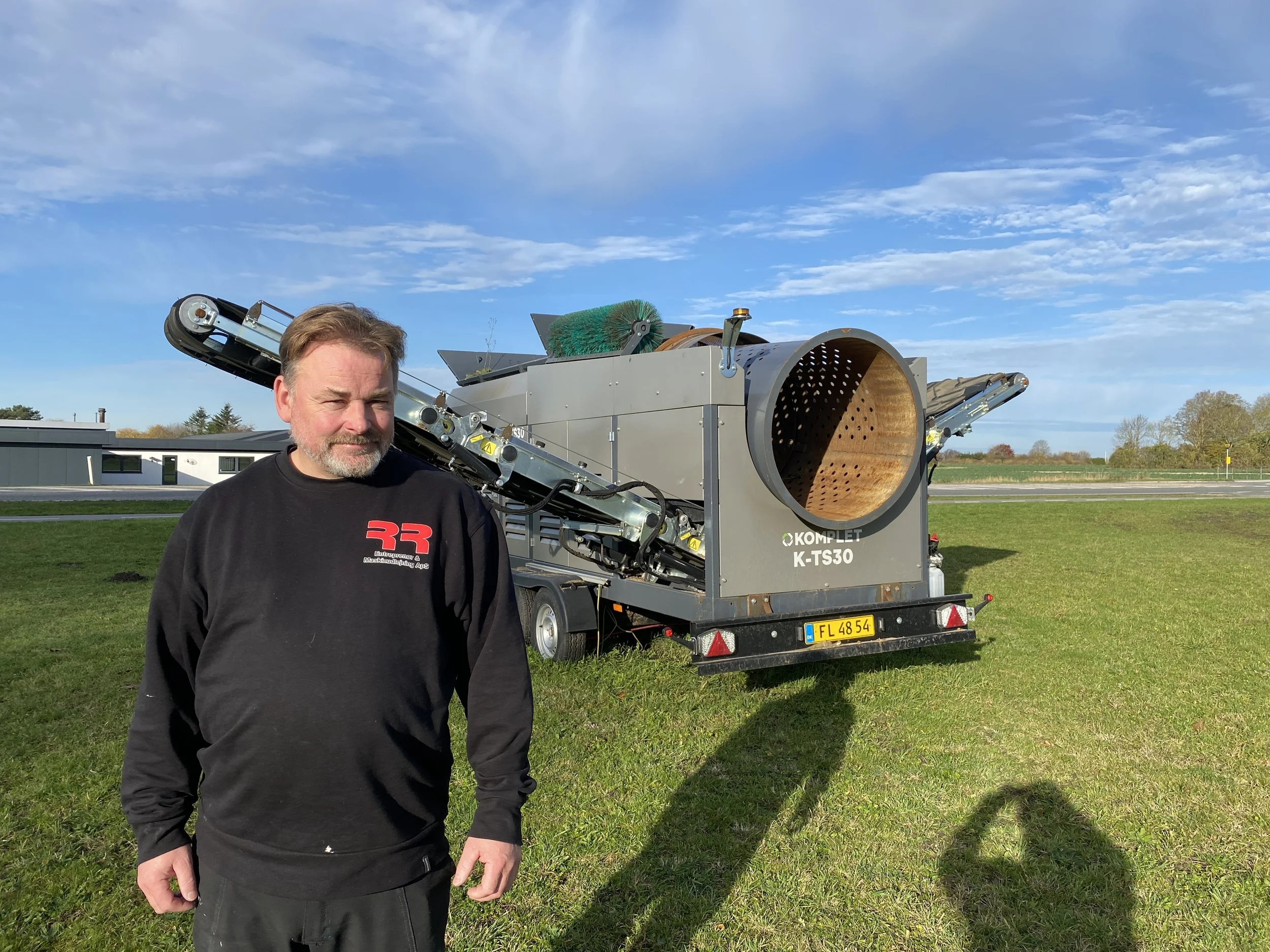 RR Entreprenør og Maskinudlejning ApS køber elektrisk jordsorteringsanlæg - en af milepælene i ESG-strategien