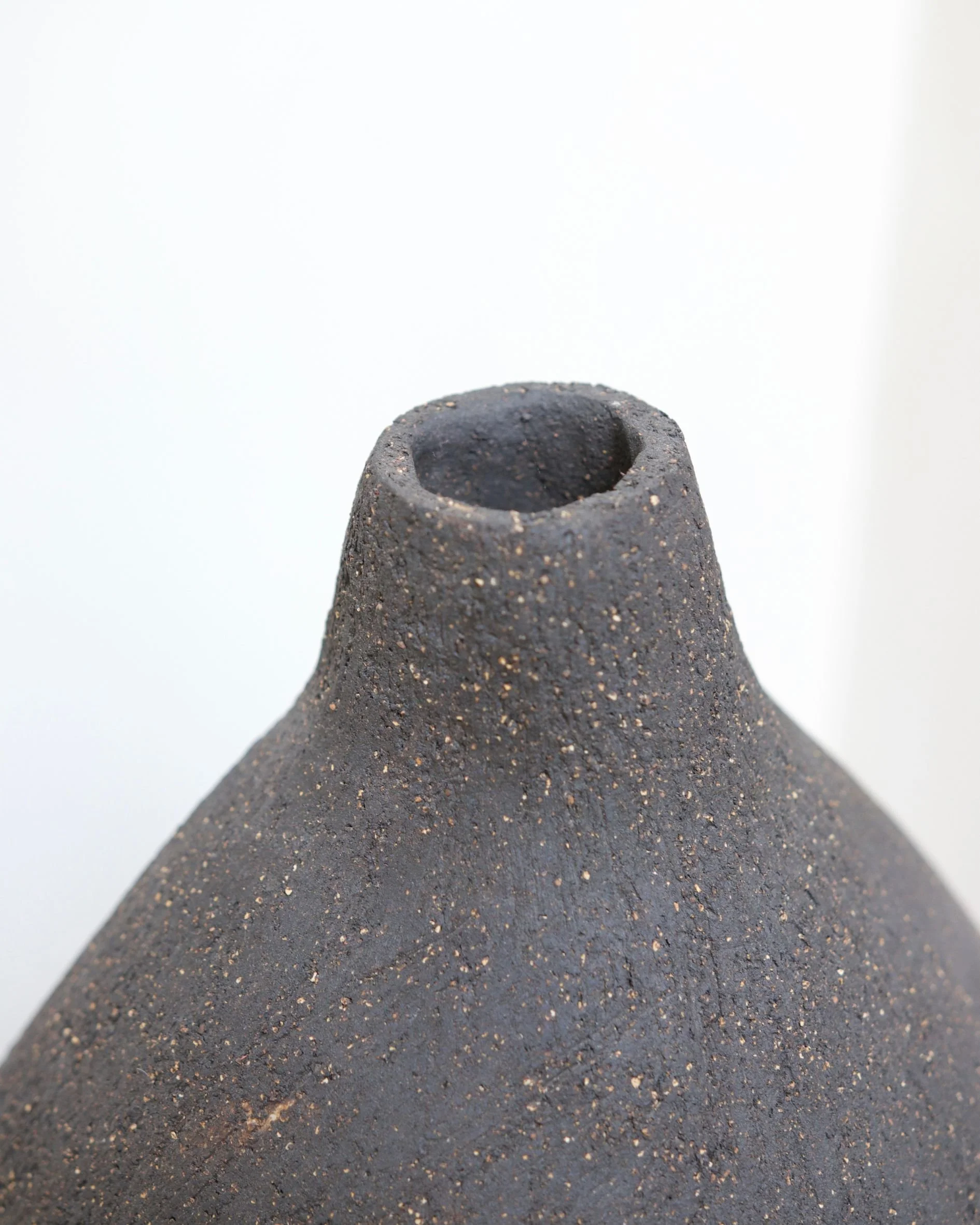 House of Logan_Ayse Vessels_shotbyTaylor Davies-King19.jpg