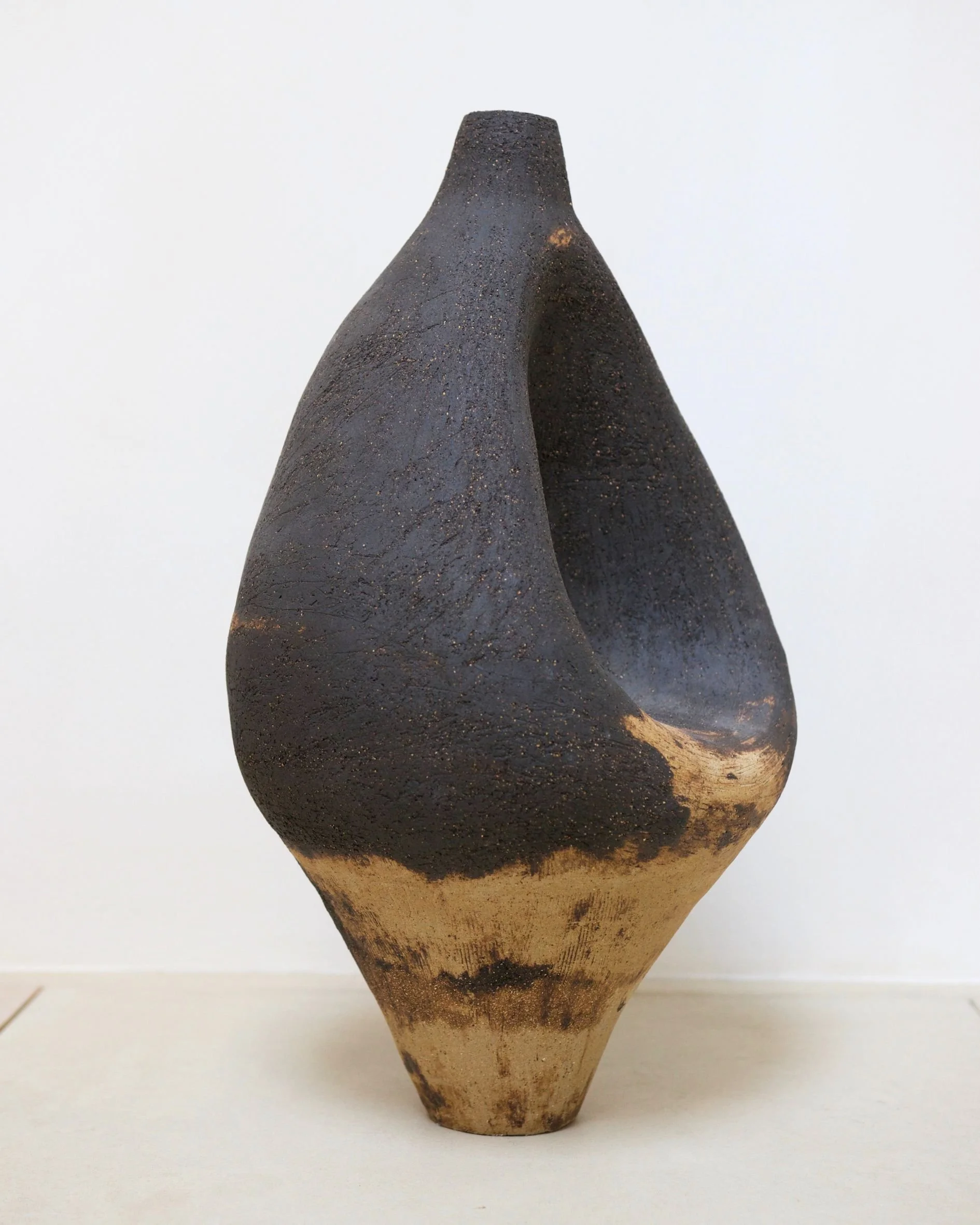 House of Logan_Ayse Vessels_shotbyTaylor Davies-King15.jpg