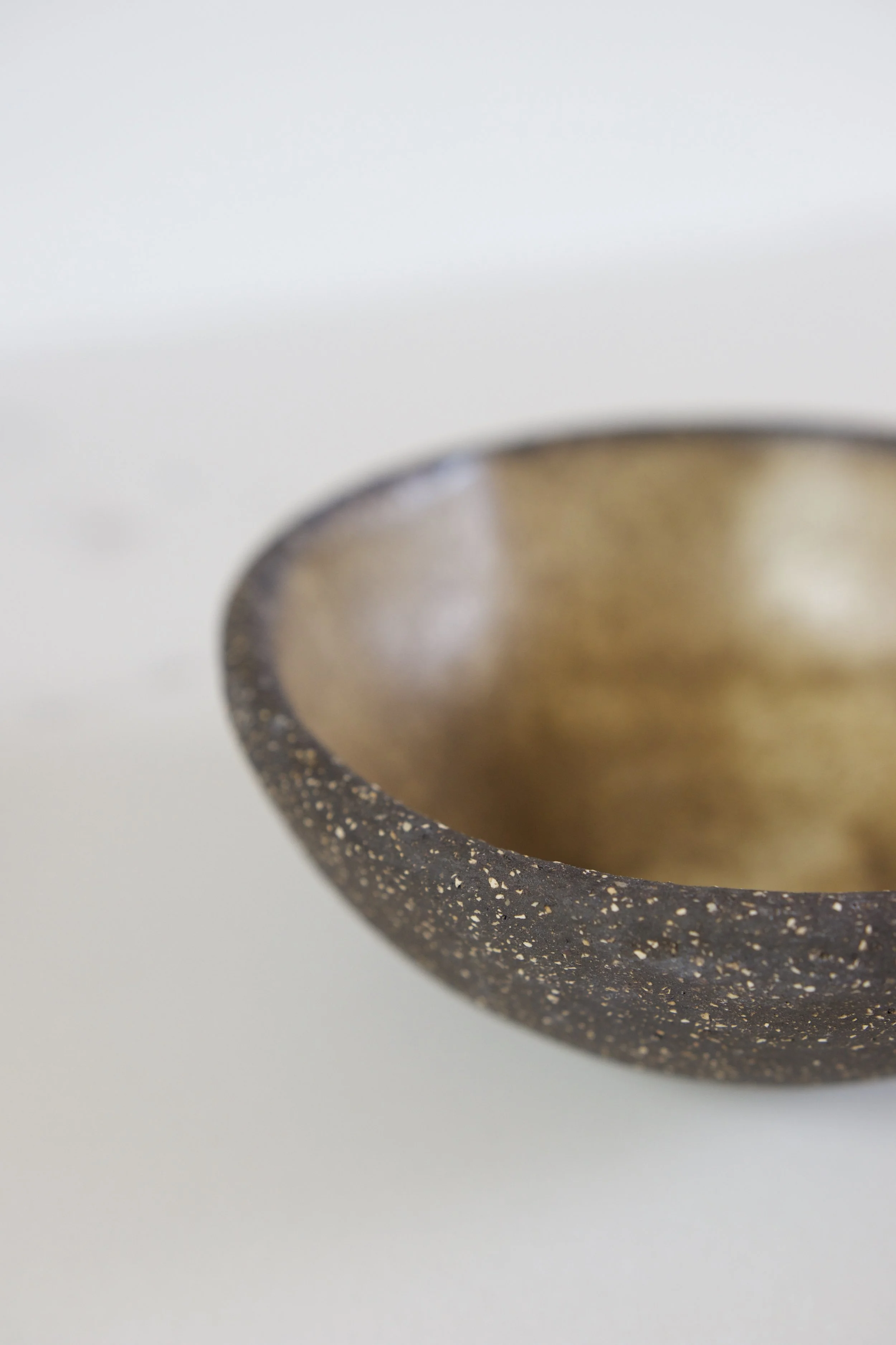 Taylor Davies-King_House of Logan_Ceramics_Ayse Habibe Kucuk11.jpg