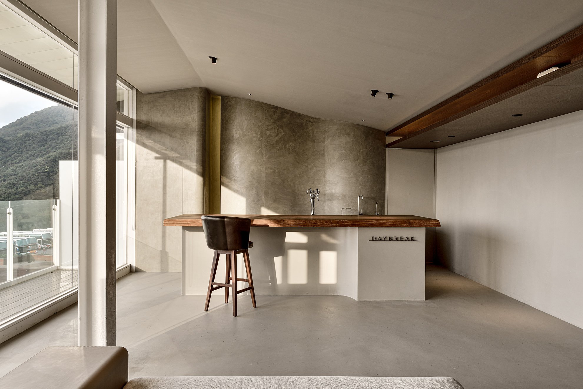 Lobby-6.jpg