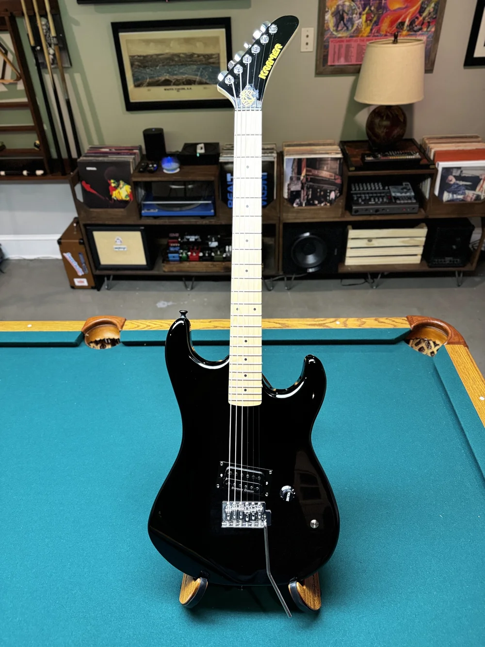 KRAMER エレキギター 黒 KRAMER NightSwan JBM Jet Black Metallic エレキギター