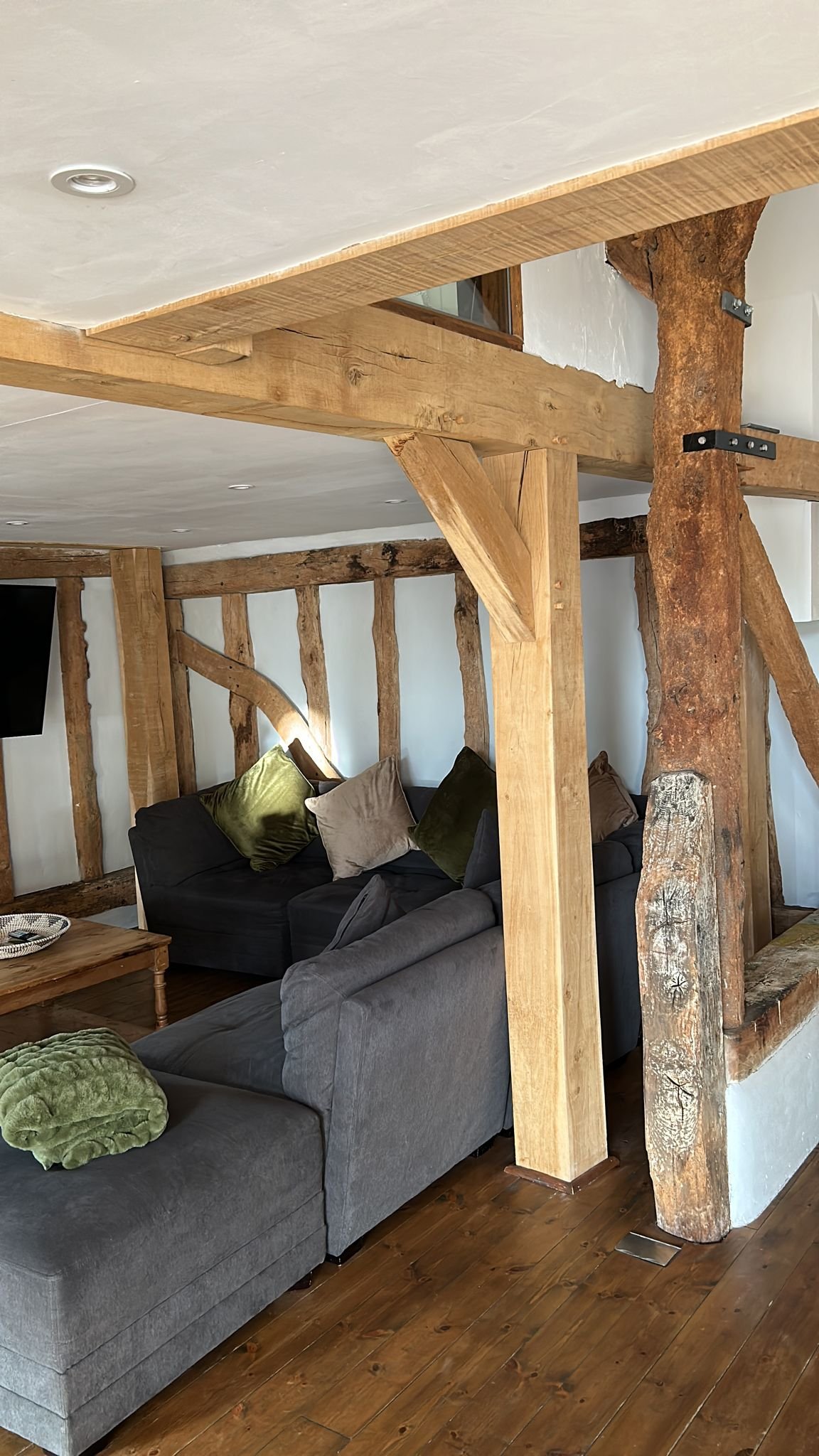 oak-framed-living-room.jpeg