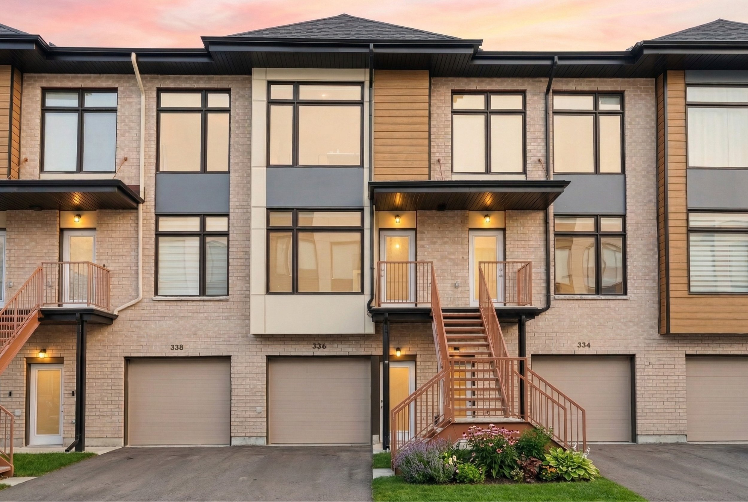 $2,490/mo | 336 Foliage Private