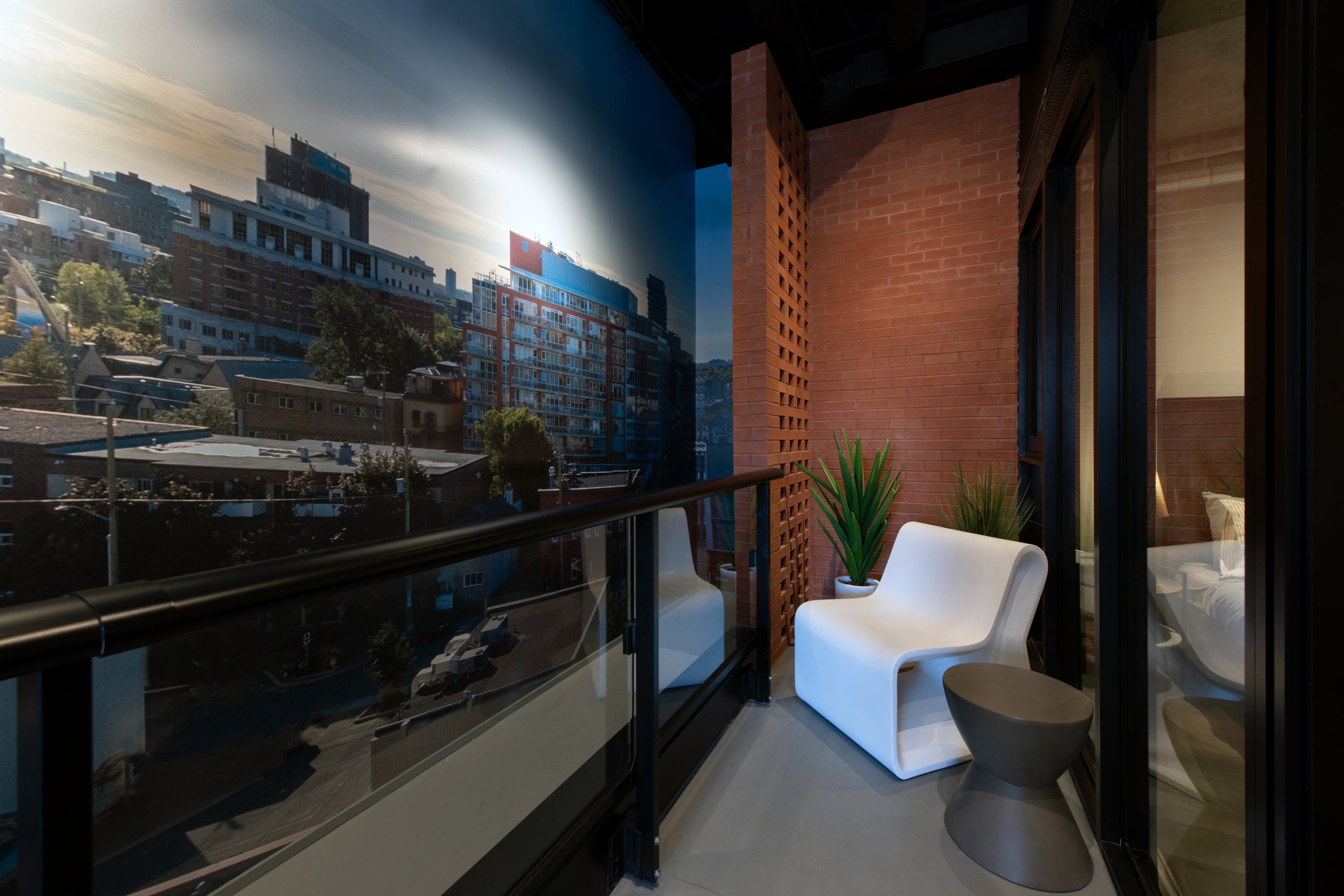 JH_Sales Office_003.jpg