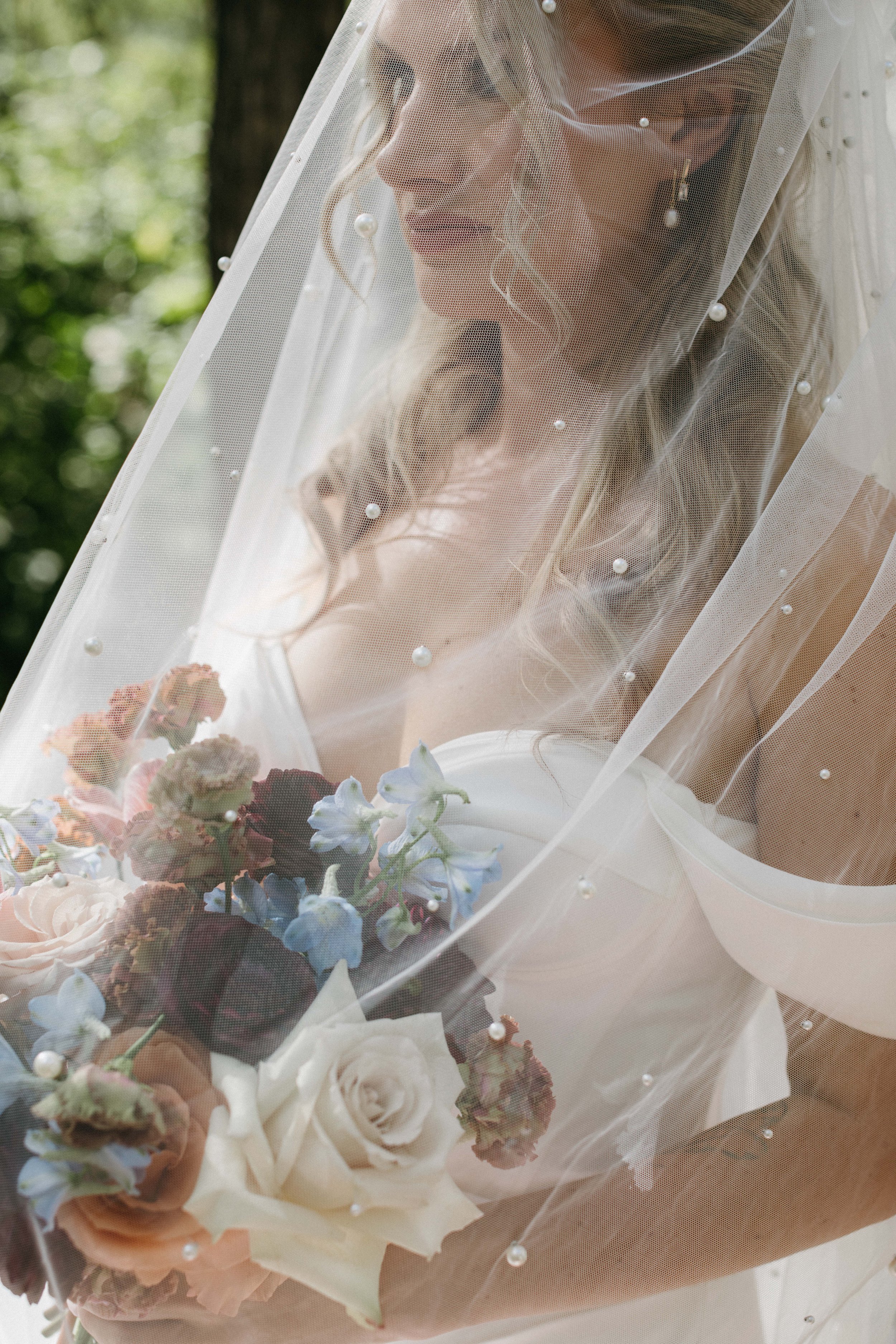 Hillside-Gardens-Colorado-Springs-wedding-ceremony  Hillside-Gardens-wedding-portraits-Colorado-Springs