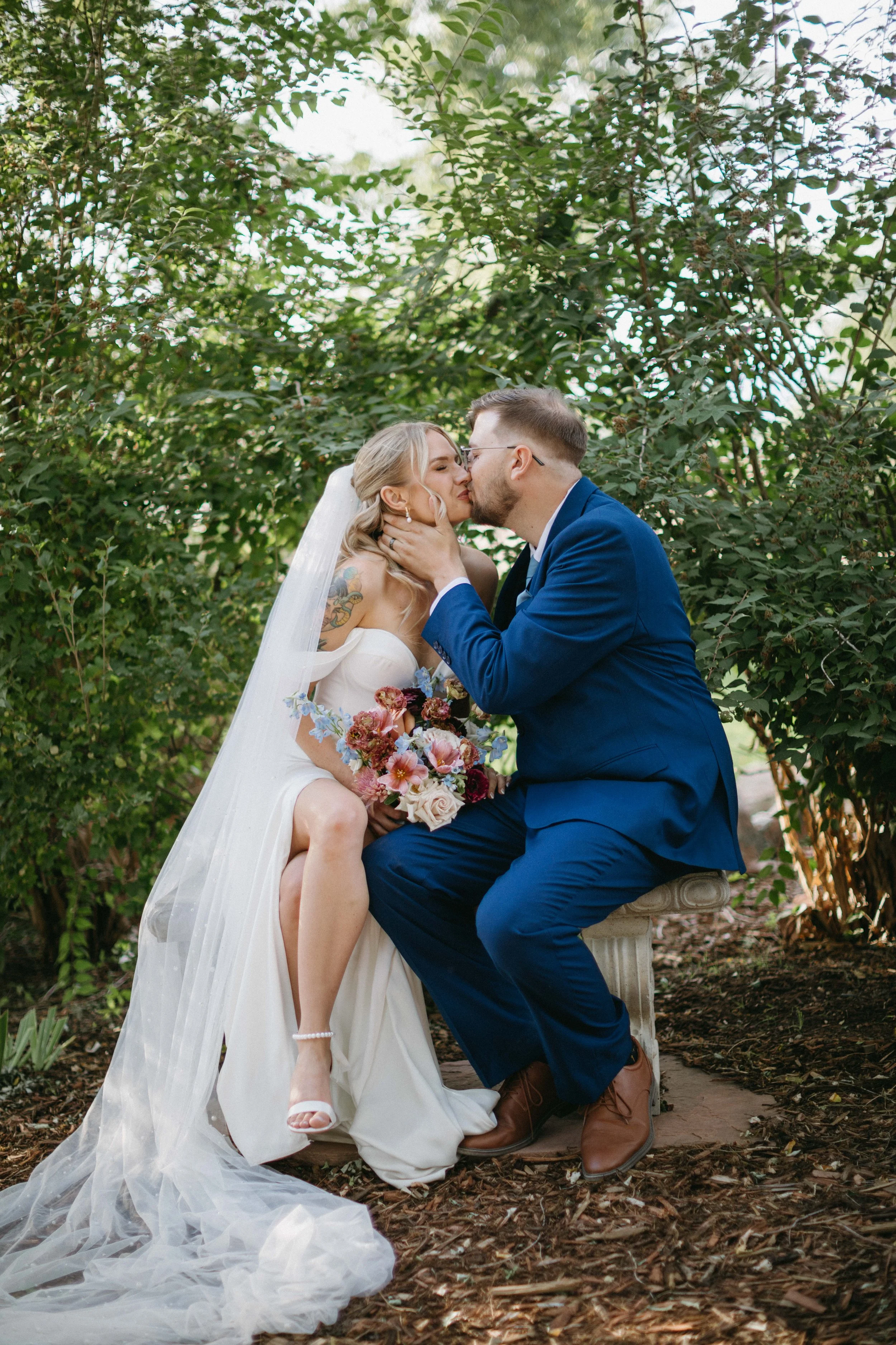 Hillside-Gardens-Colorado-Springs-wedding-ceremony  Hillside-Gardens-wedding-portraits-Colorado-Springs