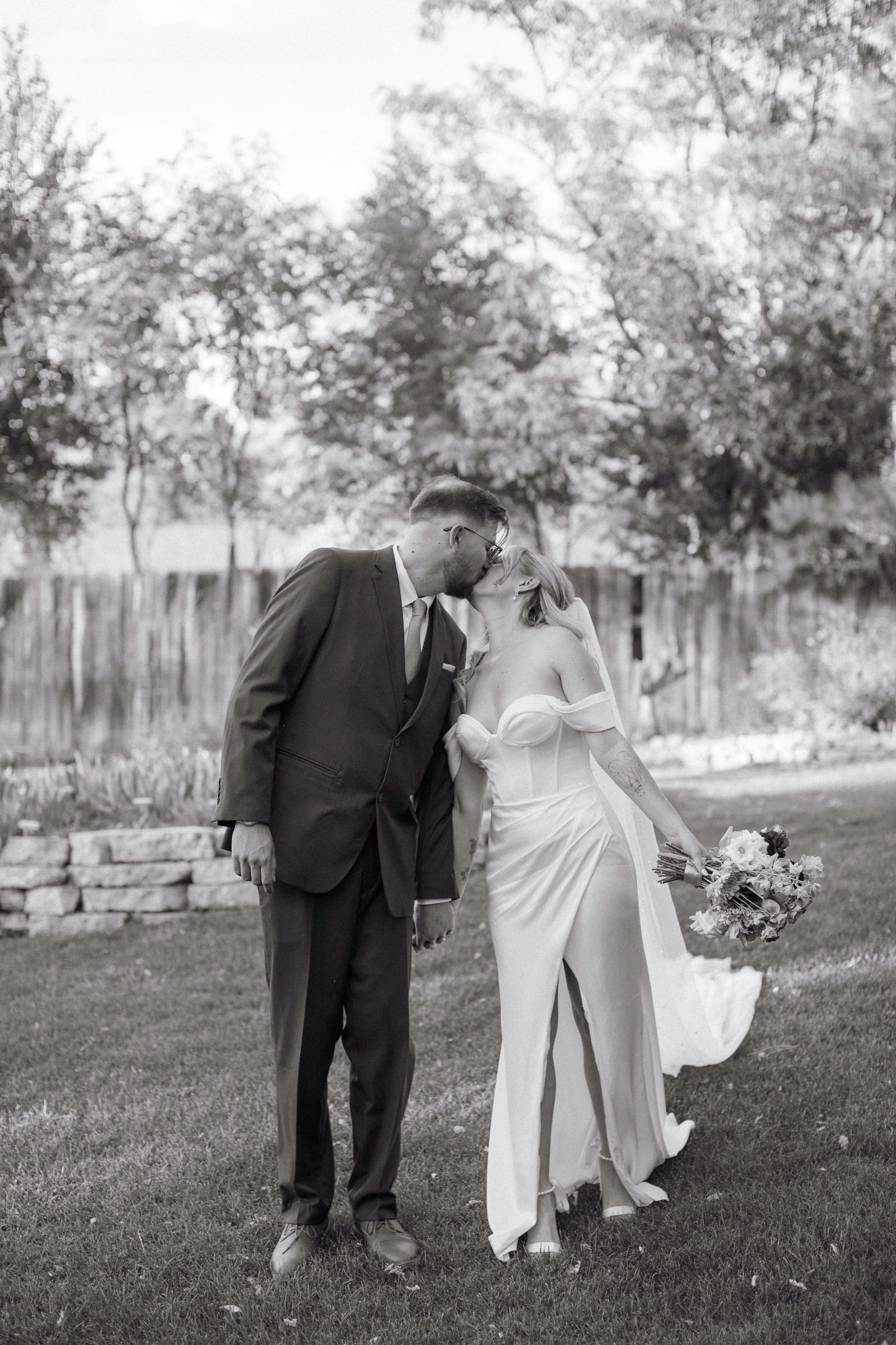 Hillside-Gardens-Colorado-Springs-wedding-ceremony  Hillside-Gardens-wedding-portraits-Colorado-Springs