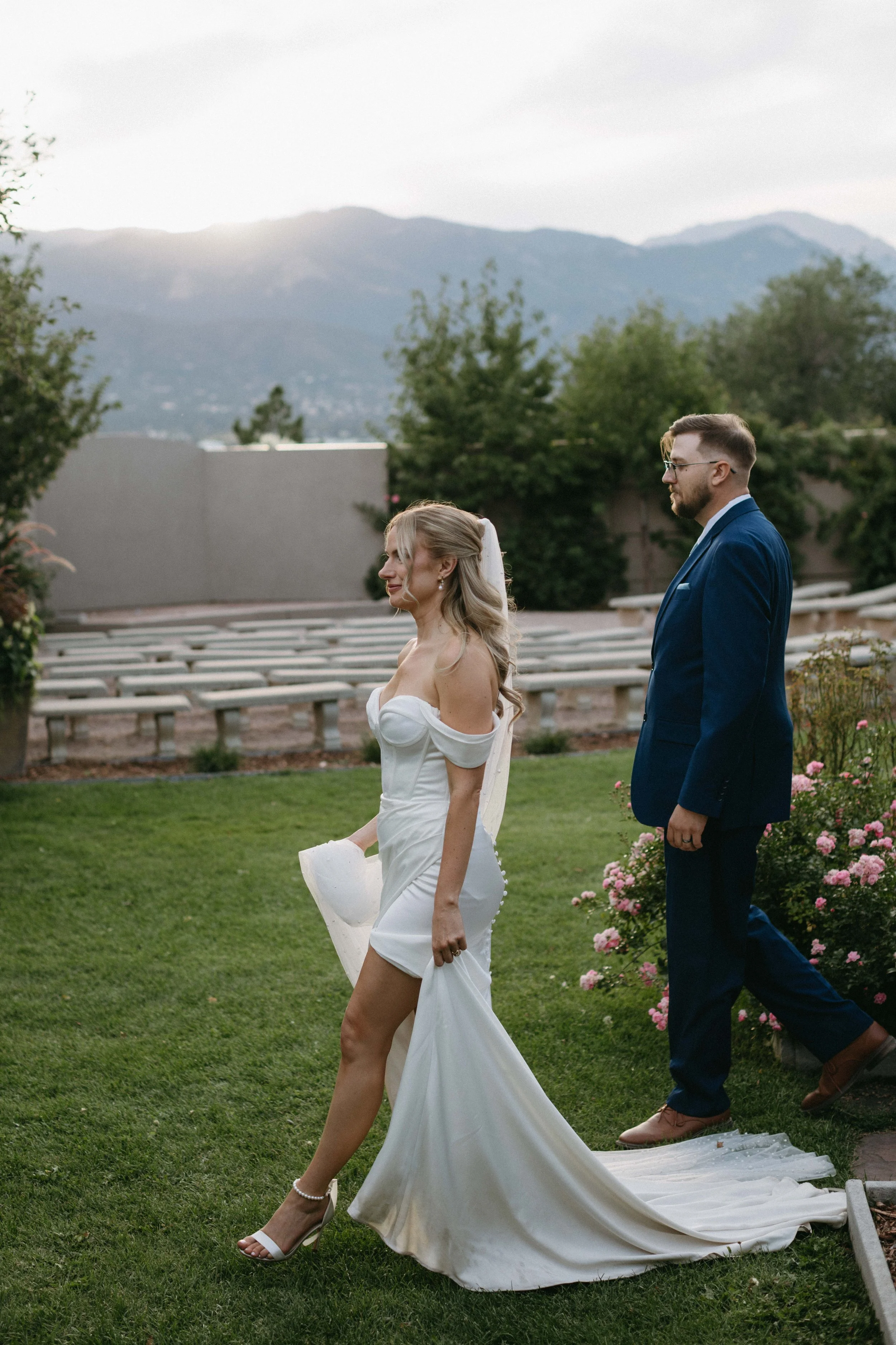 Hillside-Gardens-Colorado-Springs-wedding-ceremony  Hillside-Gardens-wedding-portraits-Colorado-Springs