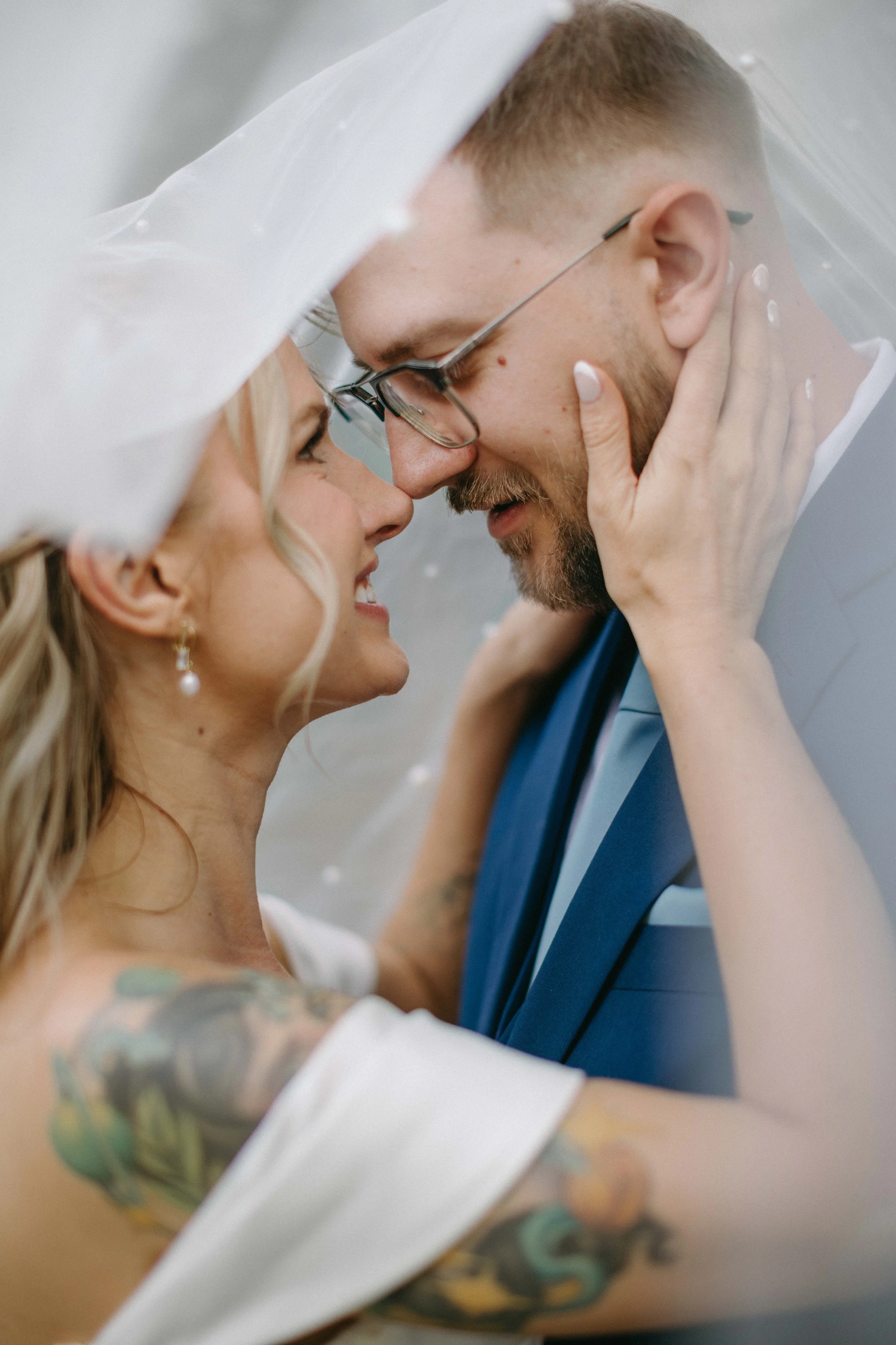 Hillside-Gardens-Colorado-Springs-wedding-ceremony  Hillside-Gardens-wedding-portraits-Colorado-Springs