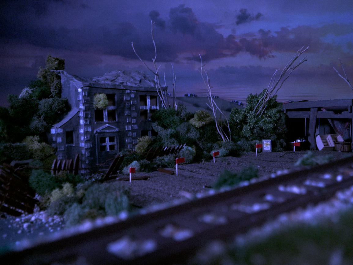 Eerie+Farm+OLD.png