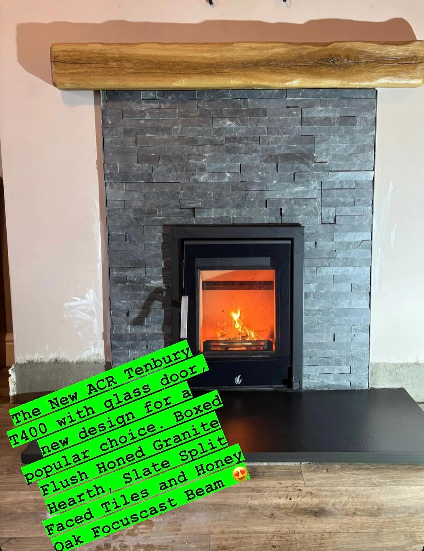 An ever popular choice for converting an inefficient open fire is the ACR Tenbury T400, it is now available with a glass door giving it a new shiny look 😍 this install was coupled with Slate Split Faced Tiles, a Honed Granite Boxed Flush Hearth and 