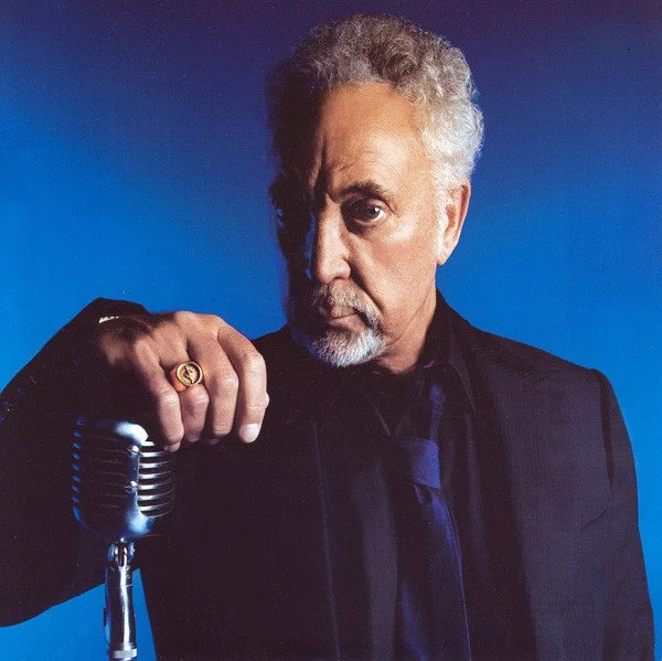 Tom Jones -- Evil