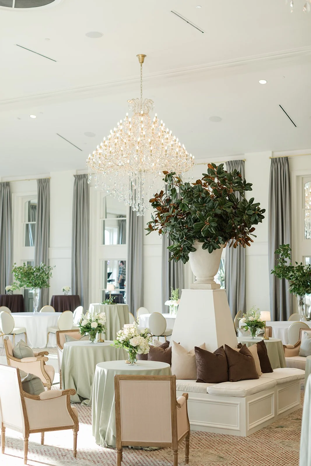 HotelMonroeWeddingReception-43.jpg