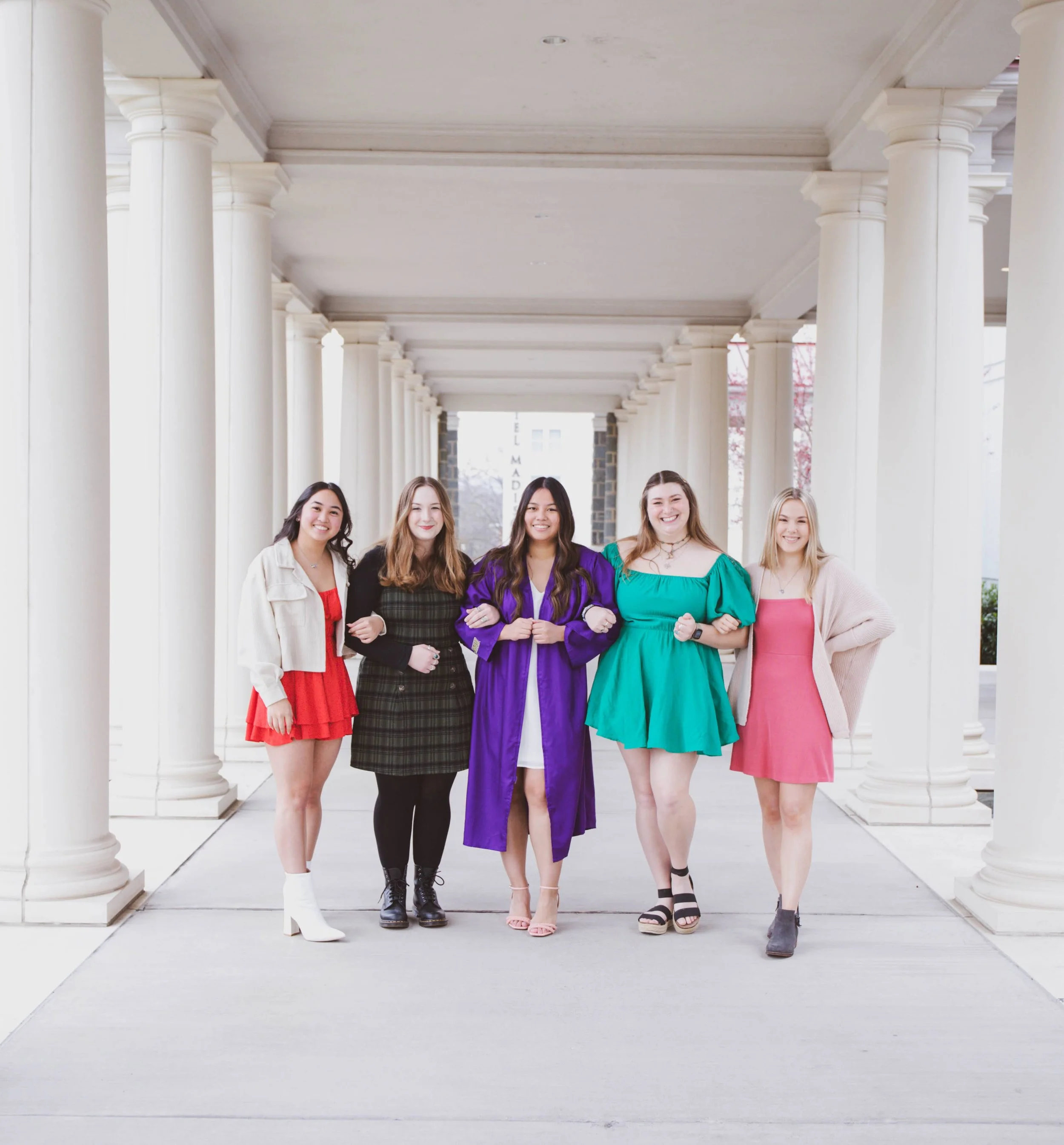 bre_s-graduation-2023-25.jpg