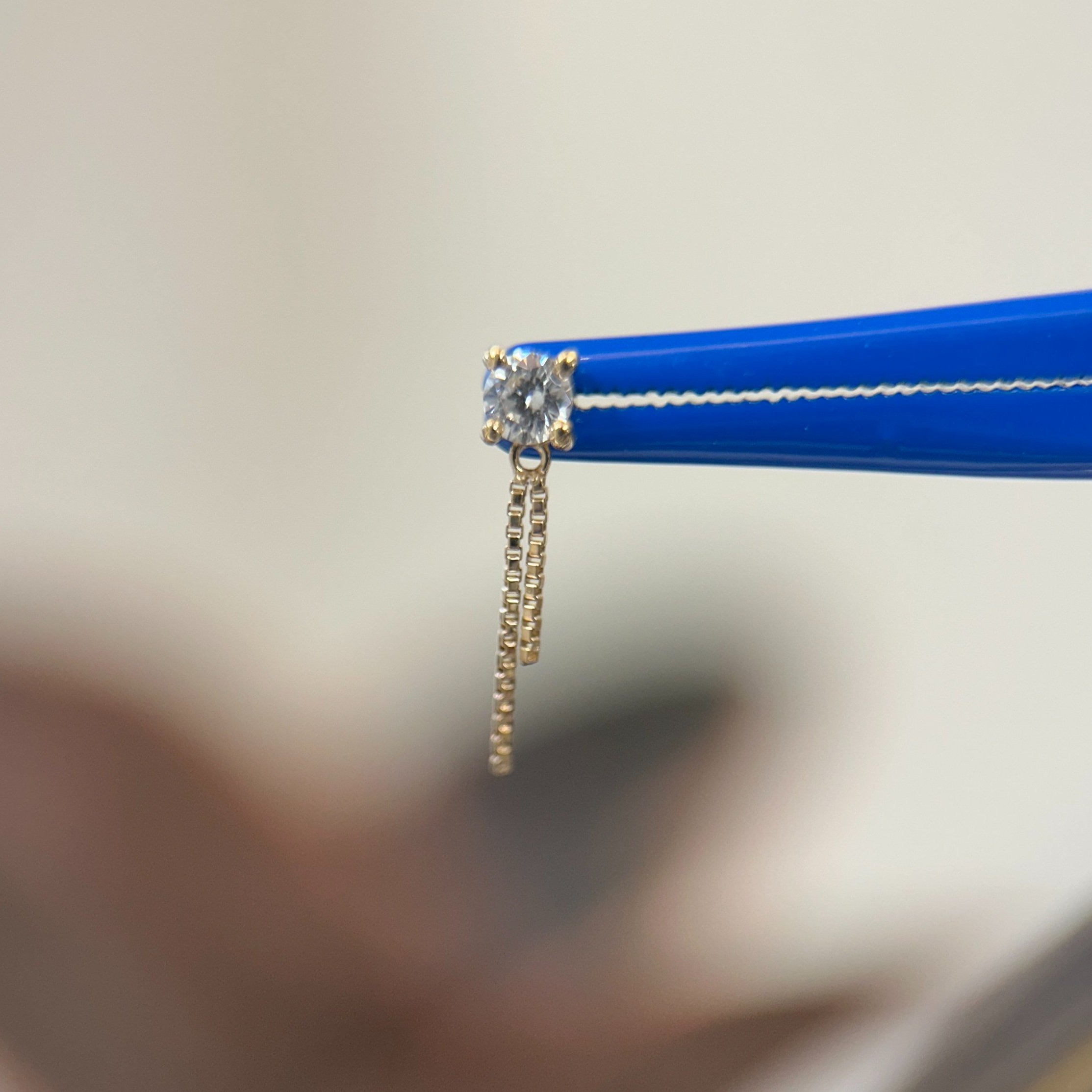 Double Chain Dangle