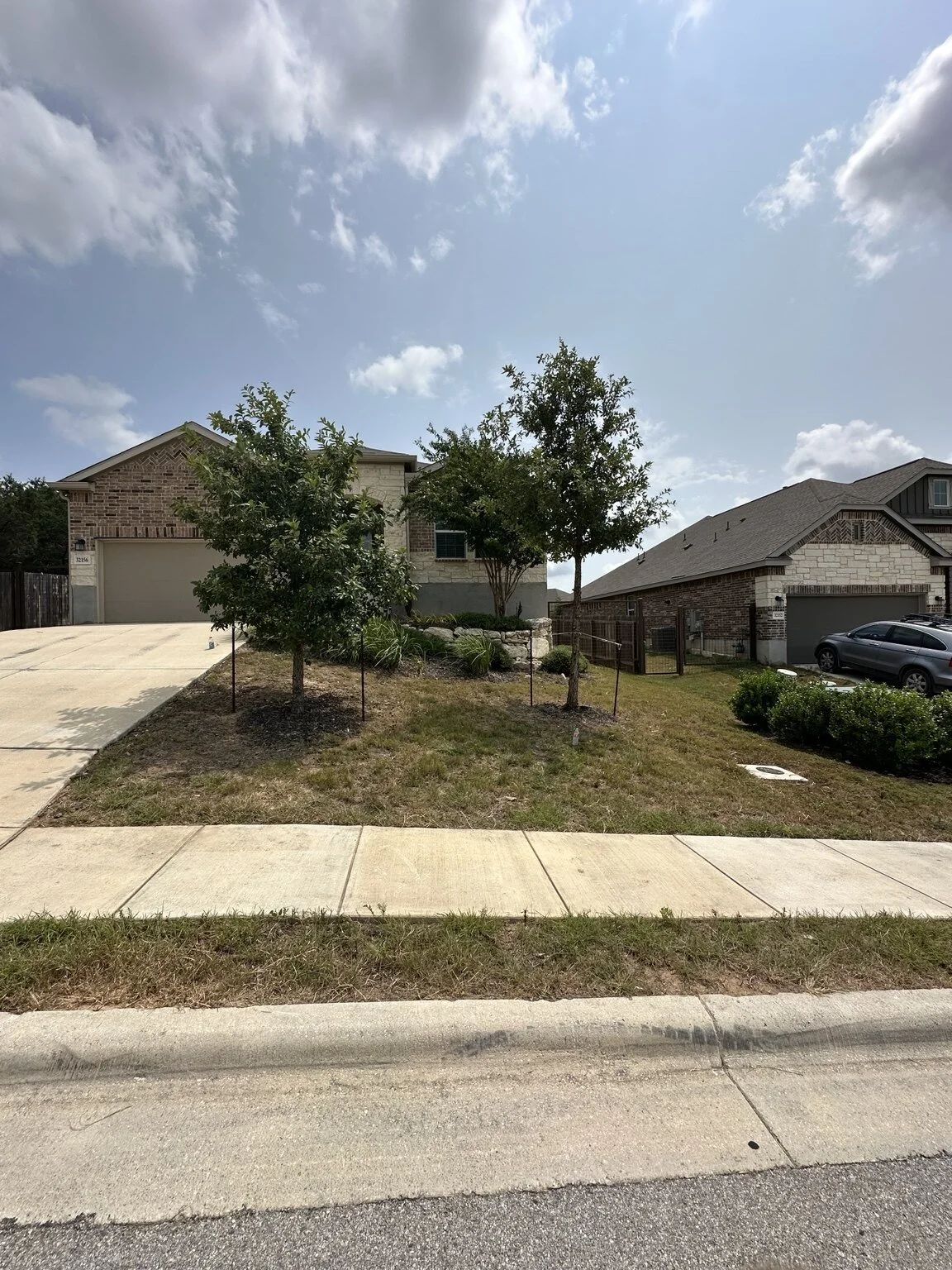 Front yard before Cutitzero sod installation in San Antonio