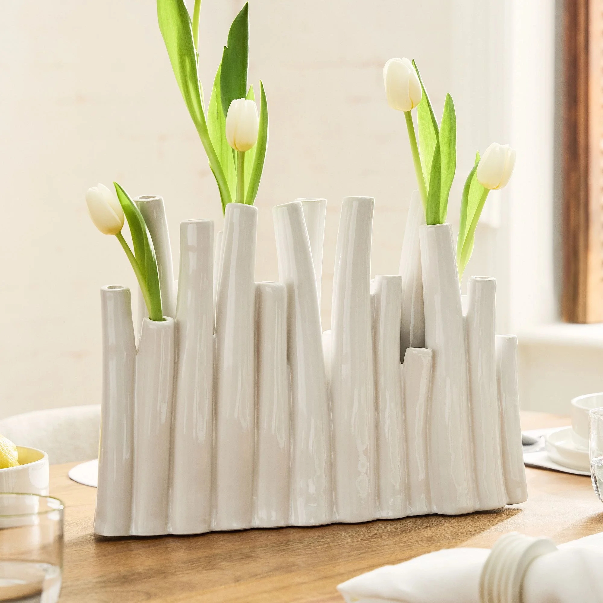 Ceramic Tulipiere Centerpiece