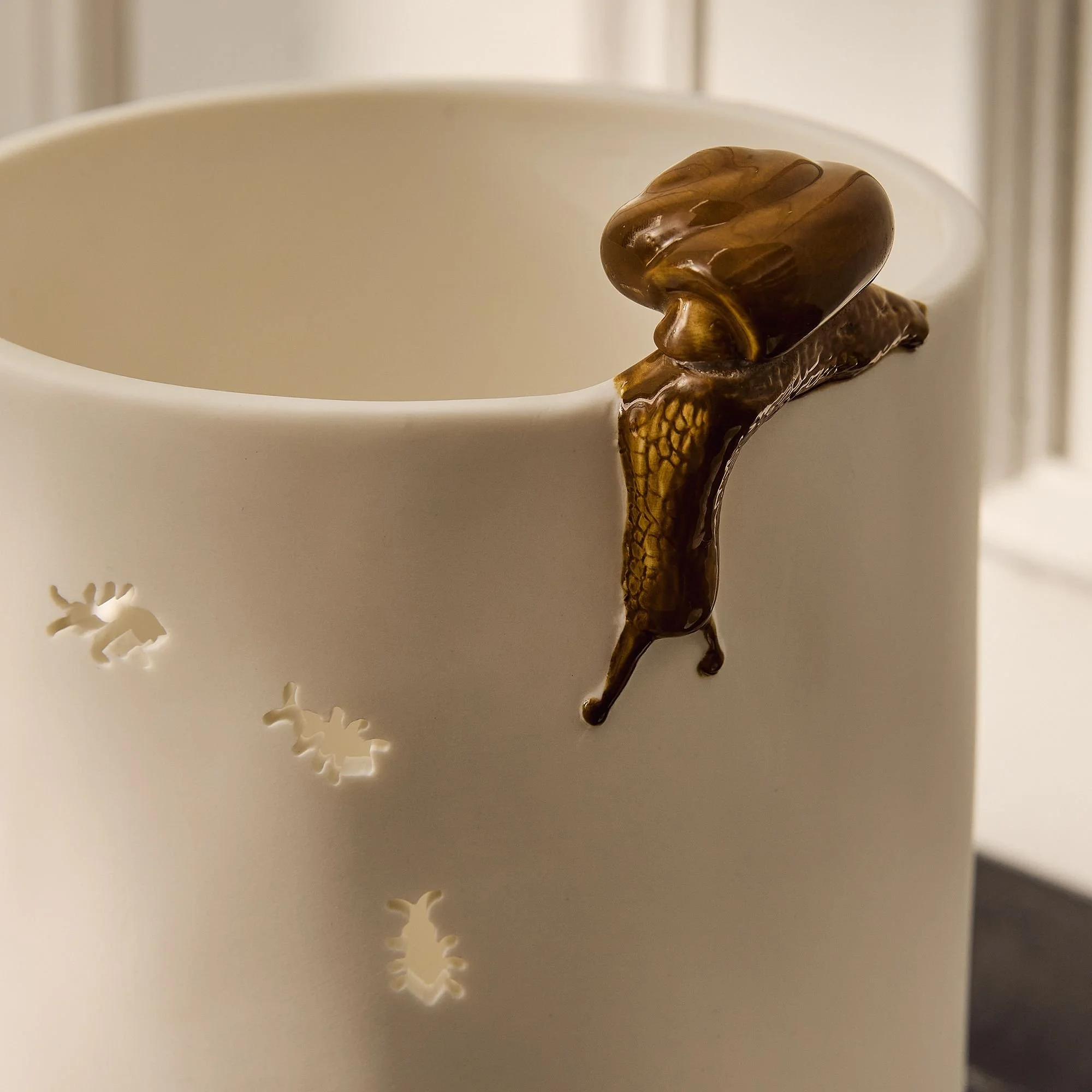 halloween-antics-porcelain-hurricanes-xl.jpg