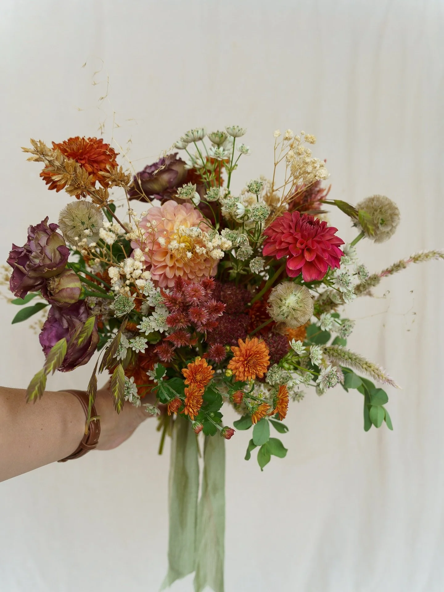 M + G🤎

#coloradoflorist #mountainflorist #coloradowedding #coloradoelopement #elopementflorist #durangoflorist #swcolorado #fallincolorado #mountainwedding #ourayflorist #silvertonflorist
