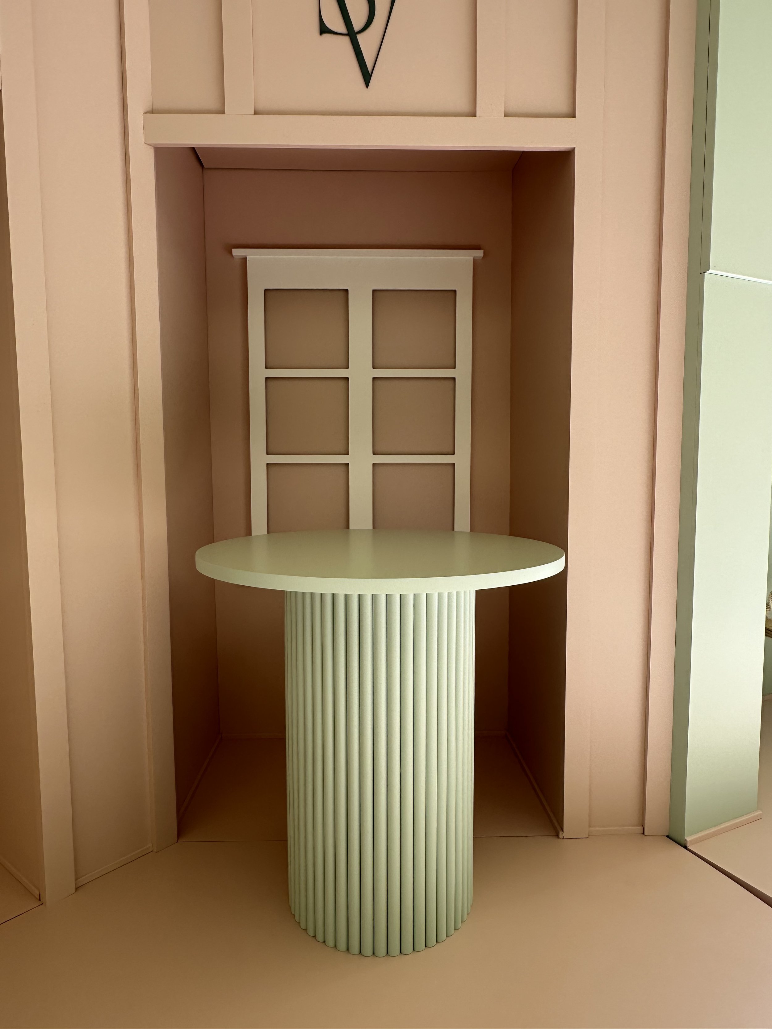 Fluted Circular Table