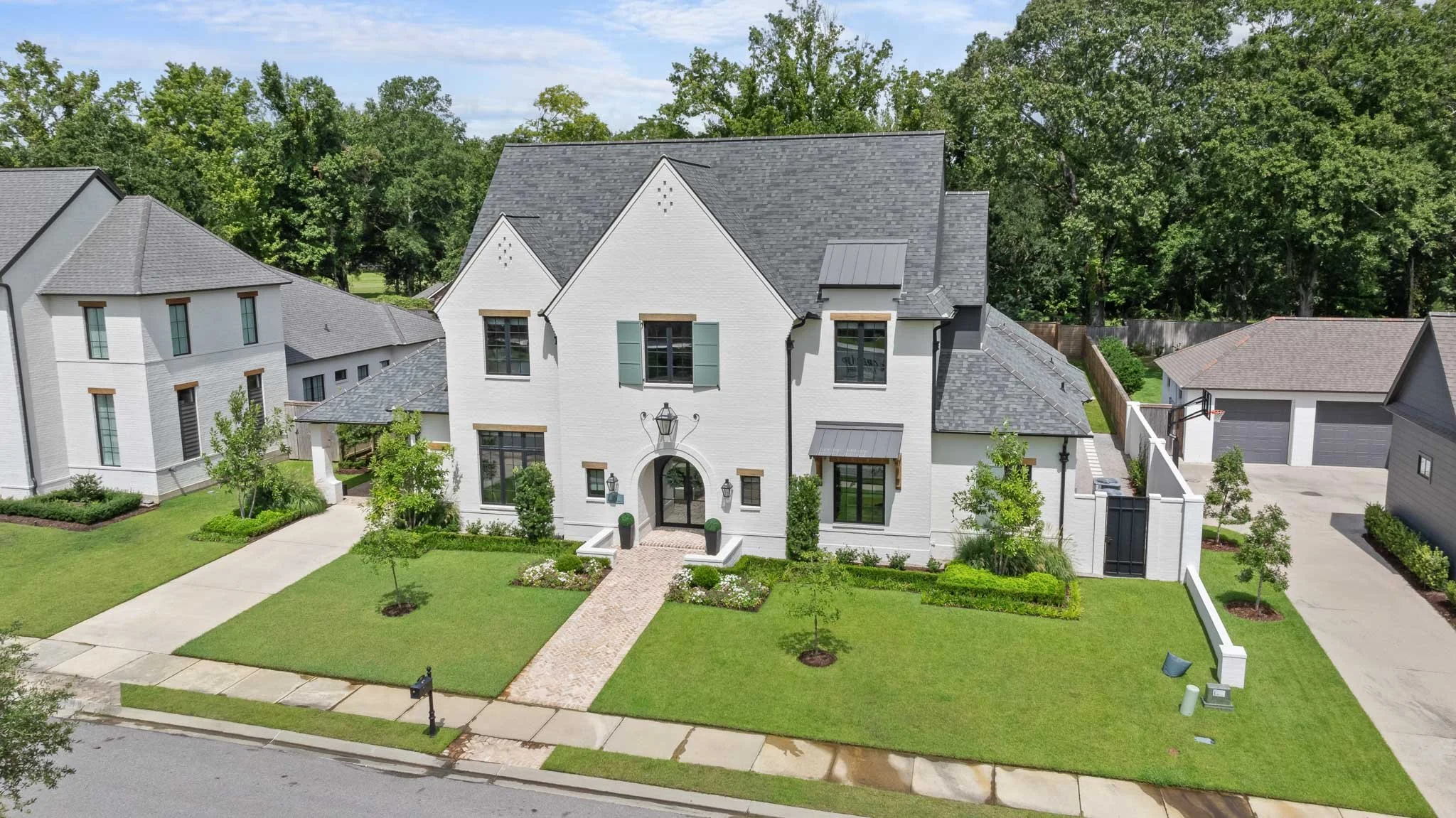 ValhallaHome_124 Valhalla Blvd-Baton Rouge_SouthsunMedia-3.jpg