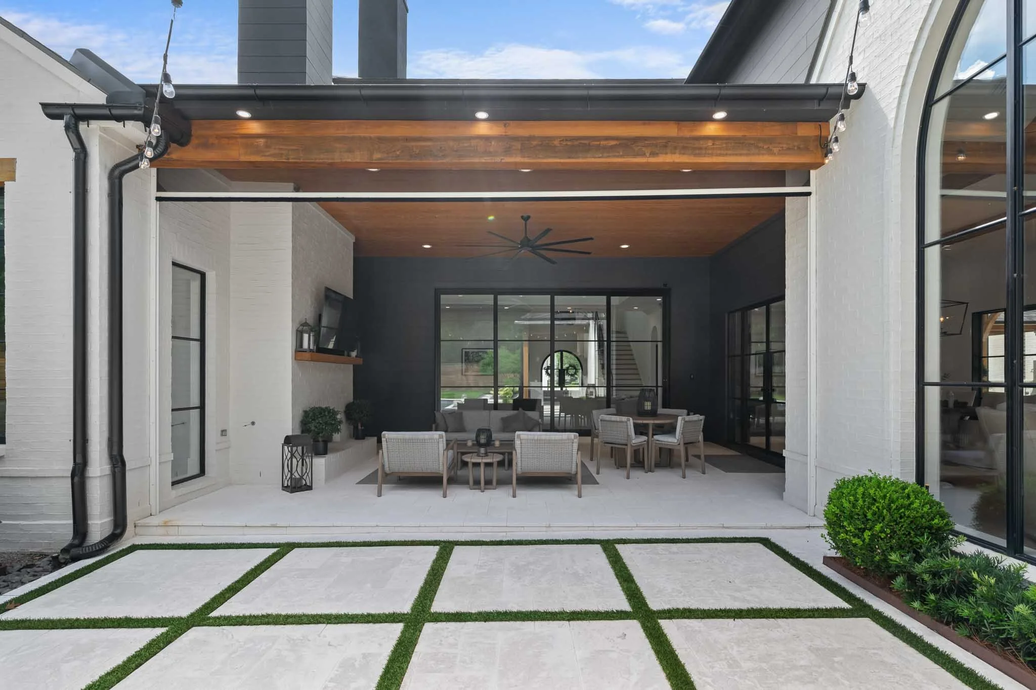 ValhallaHome_124 Valhalla Blvd-Baton Rouge_SouthsunMedia-57.jpg