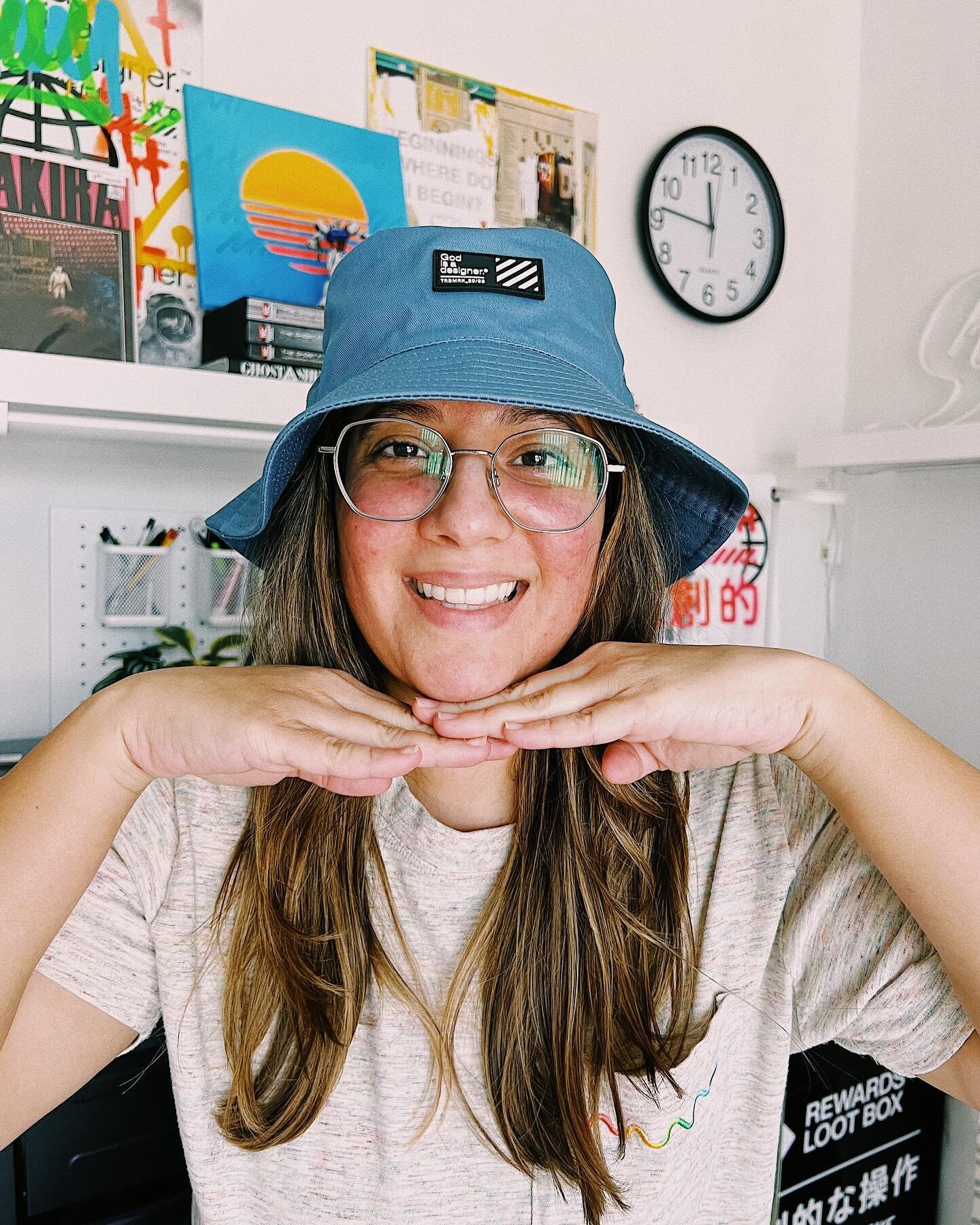 1- A @godisadesigner.co bucket hat we may never produce 😅
2- This Monday&rsquo;s H@zy Talk email 💌
3- WIP class presentation 📚
4- @madeinhouse.tv EP 09: Nurturing Leads 🤝
5- New trucker hat dropping in March 🚚
6- Team 😂
7- Design is math 🧮 
8-