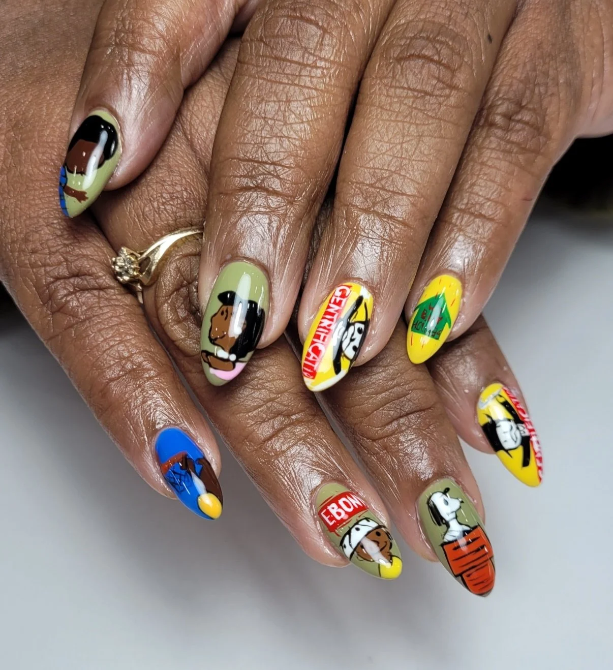 By Nina 😍 
#charliebrown #snoopy #nailart #lvl6