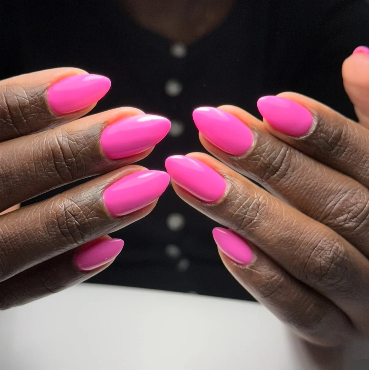 💅🏾💅🏾💅🏾The perfect pink set 💗

Russian manicure
Builder gel structure
Glossy finish

Healthy nails + clean cuticles every time.
By Sara 💝

Arlington VA