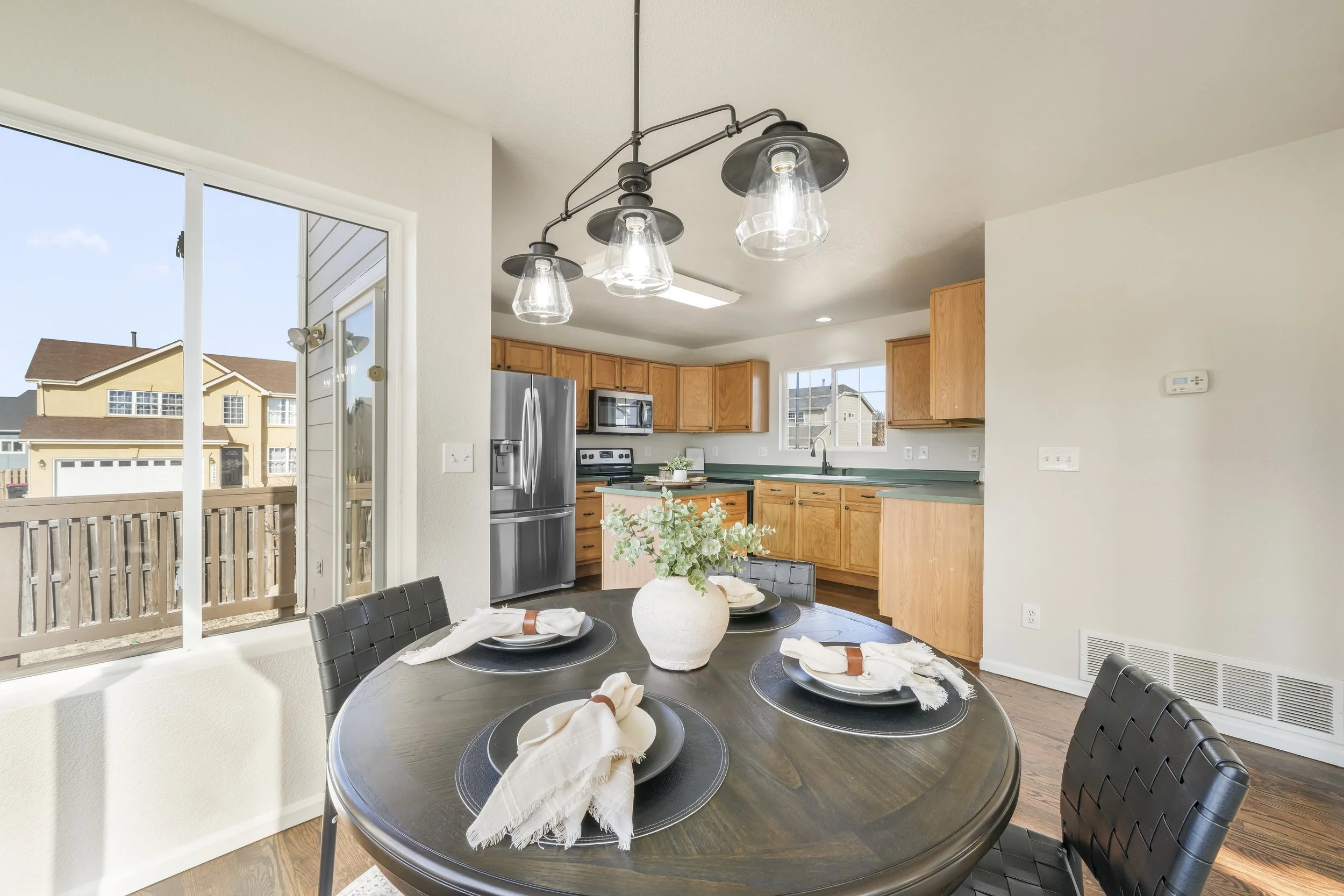 Dining Room & Kitchen
