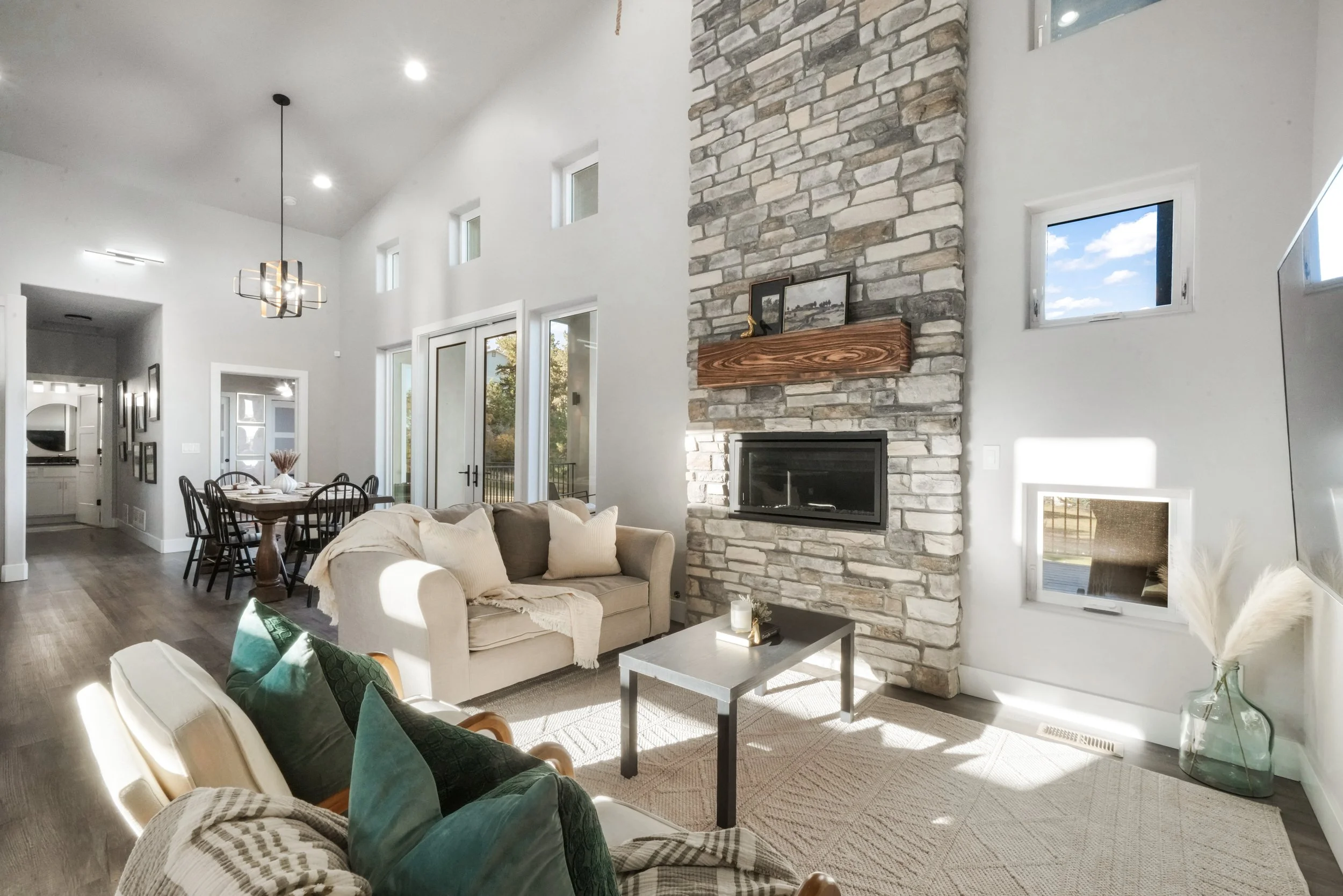 Living & Dining Room