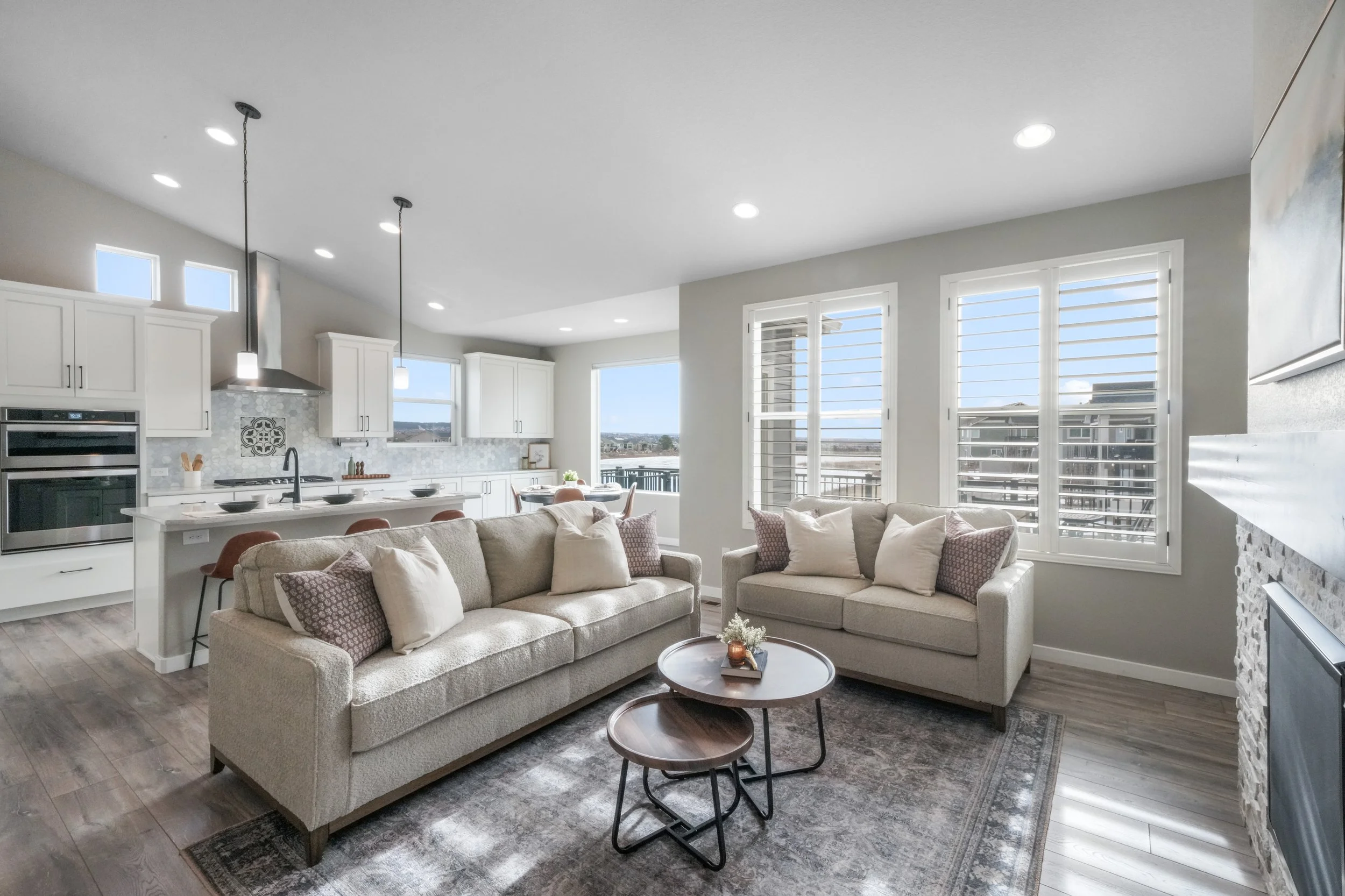Living Room & Kitchen