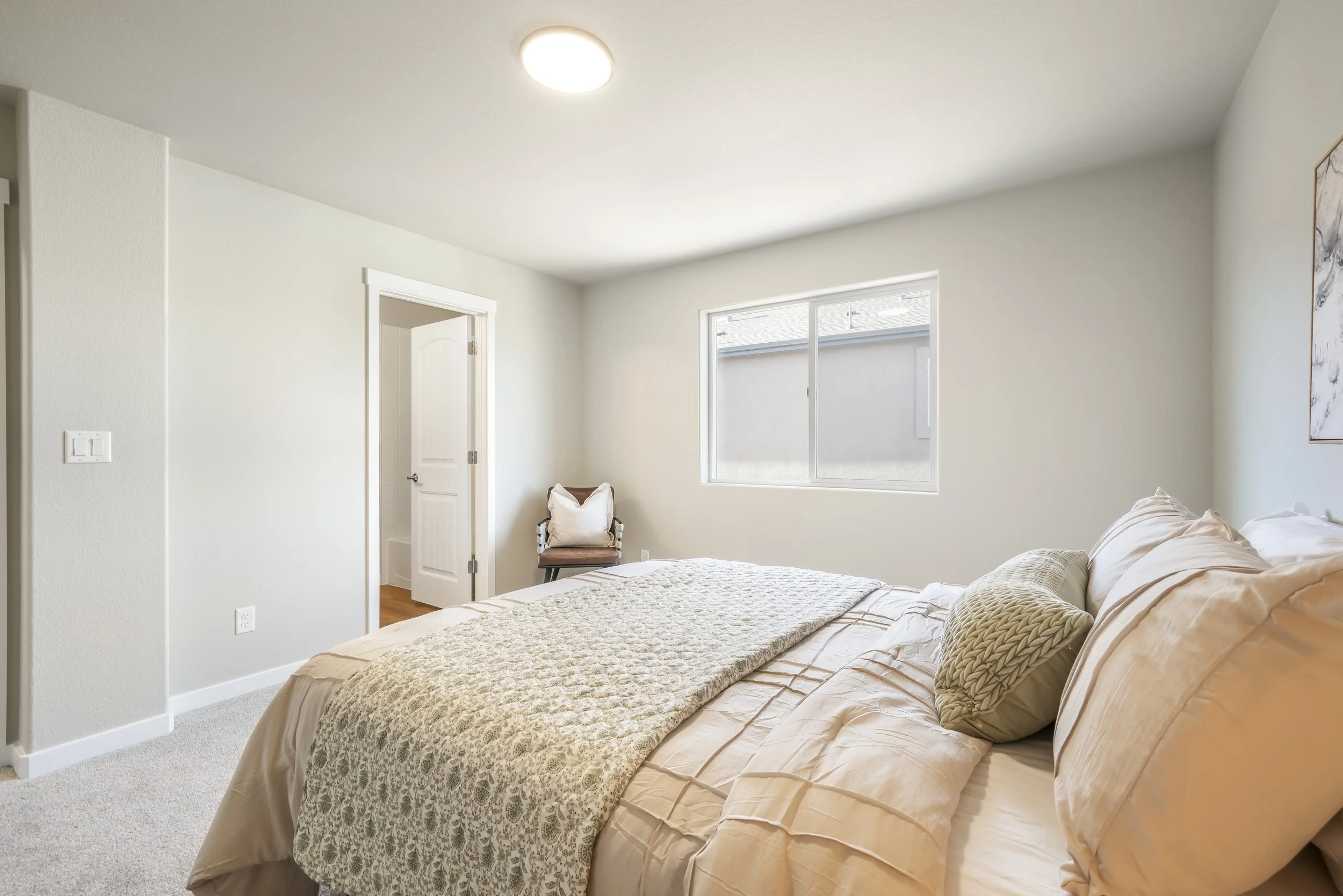 Secondary Bedroom