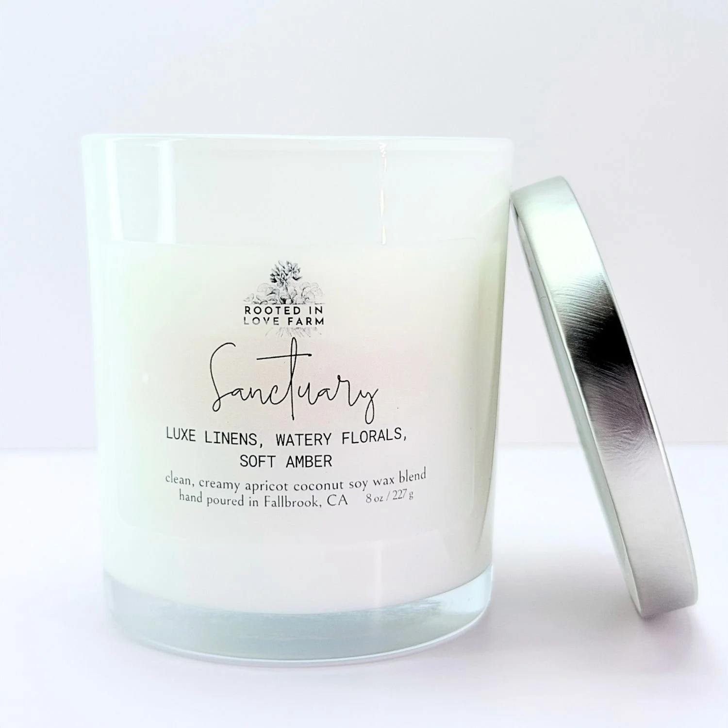 Sanctuary Candle Spa Scent front view with lid.jpg