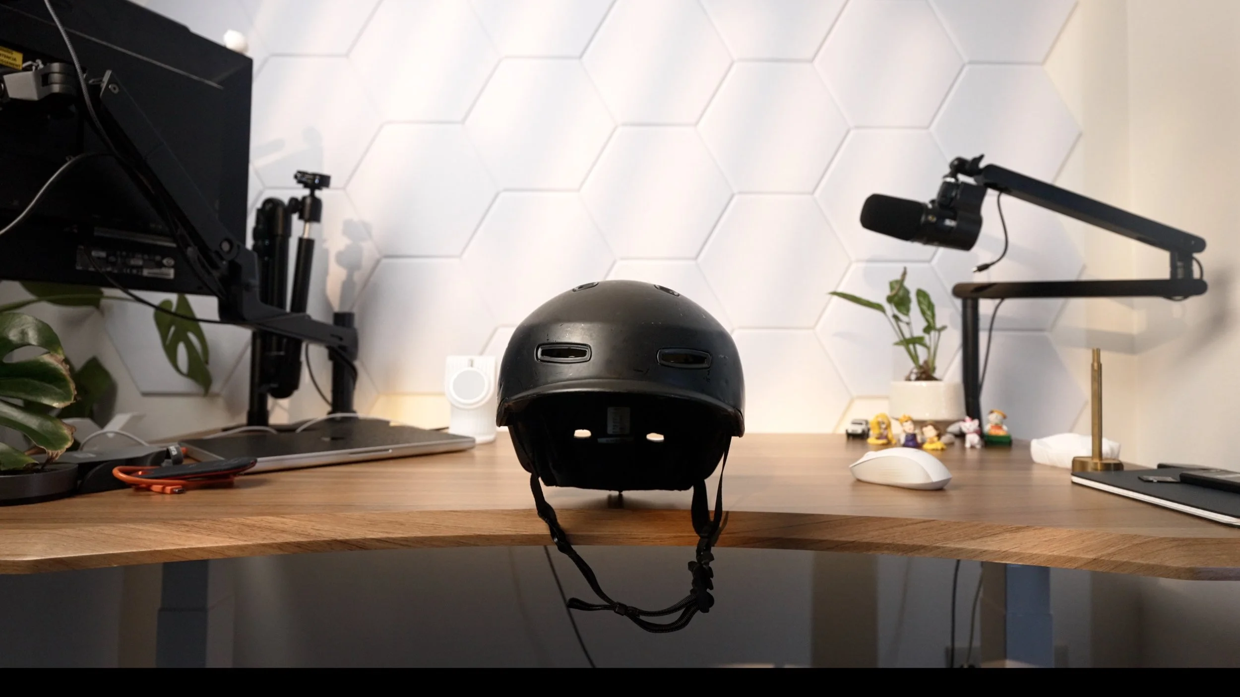 Helmet Ears video Thumbnail.jpg