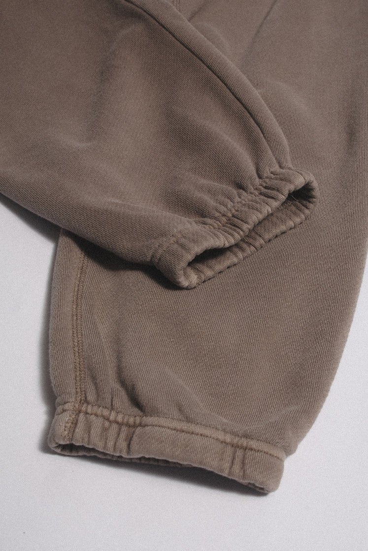 BrownJoggers_Elwood3.jpg