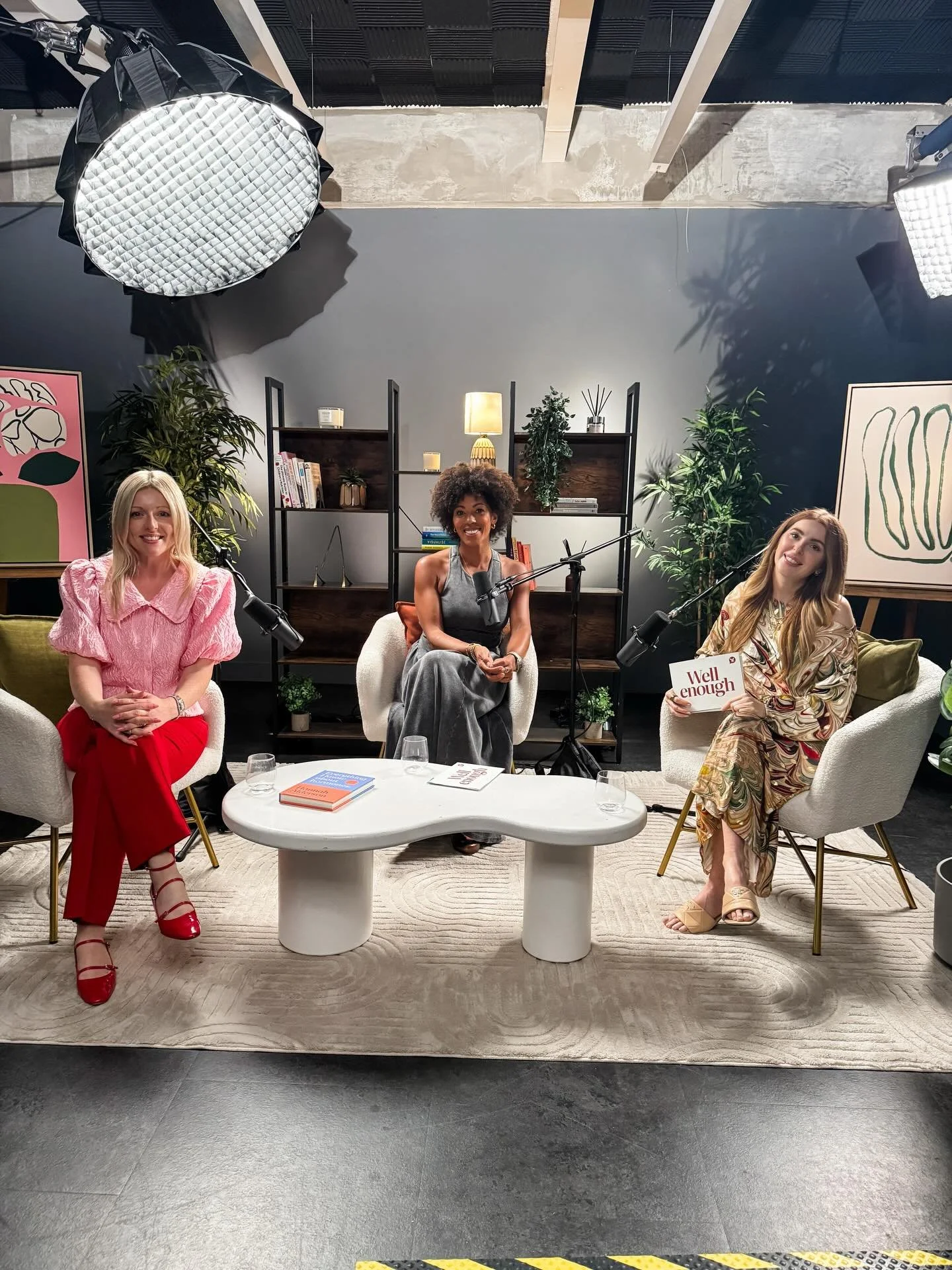 Podcasts, pull ups, champagne &amp; yummy breakfasts 🤌🏻

Love Hannah x 

______