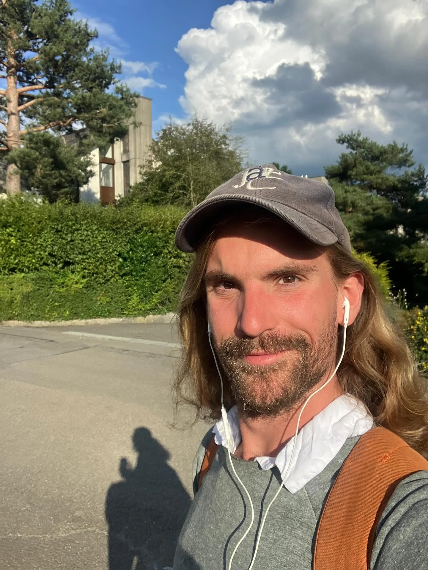 I&rsquo;ve felt tired over the last years to enter into workshop/training spaces where we are continuously asked to stay in the student role. And yet my longing for clarity of practice acknowledges that those spaces are usually where the most coheren